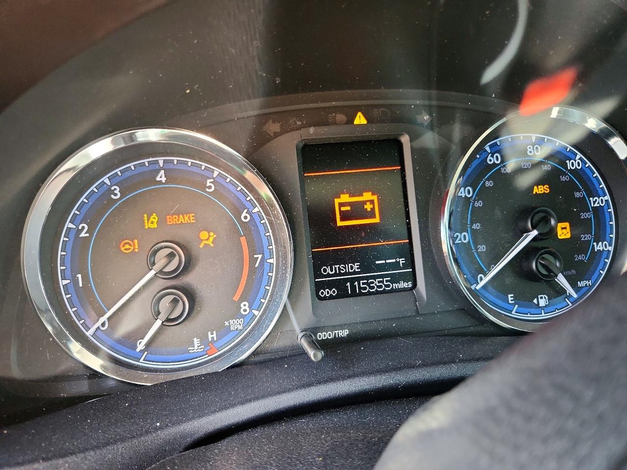 2019 TOYOTA COROLLA L photo 9