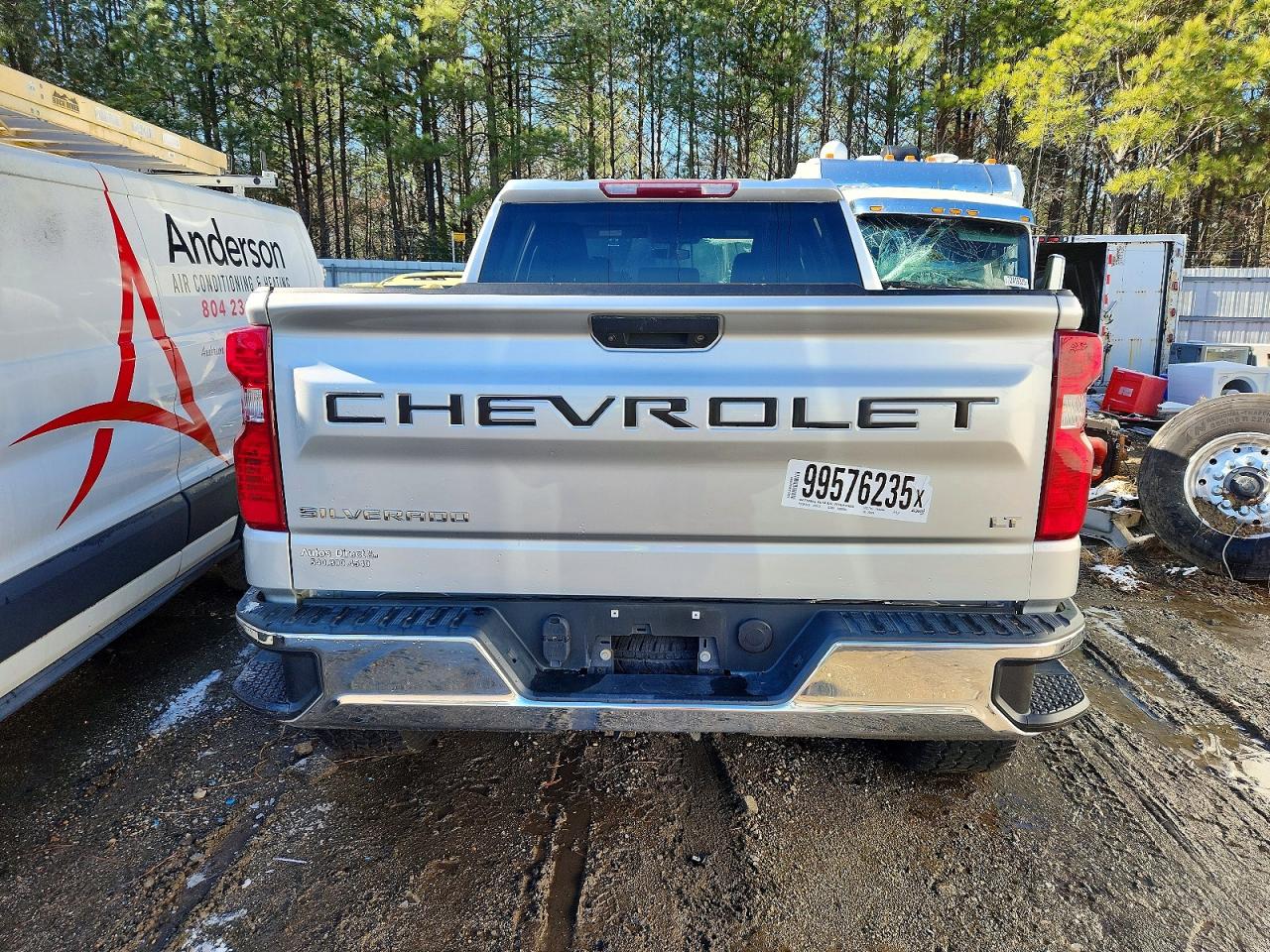 2019 CHEVROLET SILVERADO K1500 LT photo 6