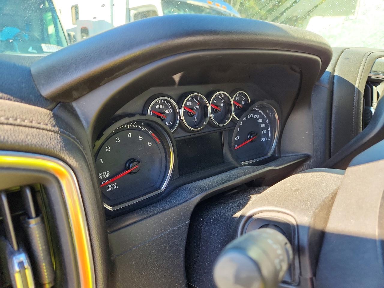 2019 CHEVROLET SILVERADO K1500 LT photo 9