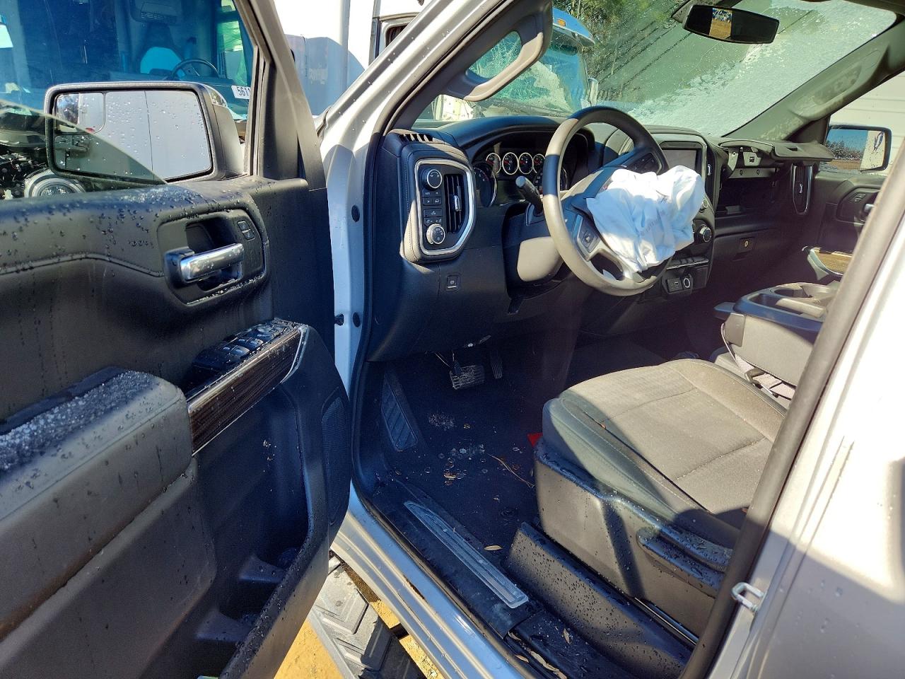 2019 CHEVROLET SILVERADO K1500 LT photo 8