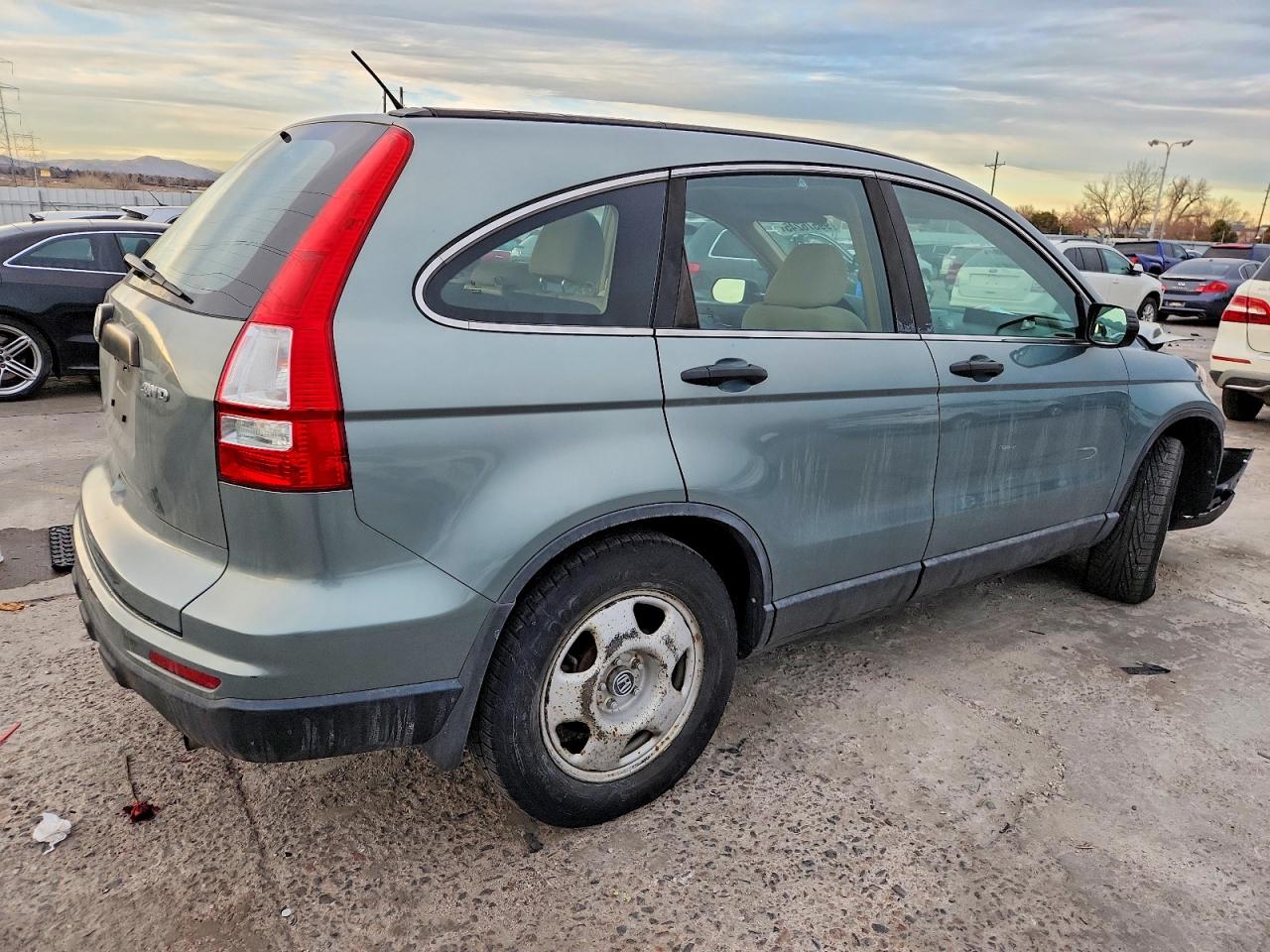 2011 HONDA CR-V LX photo 5