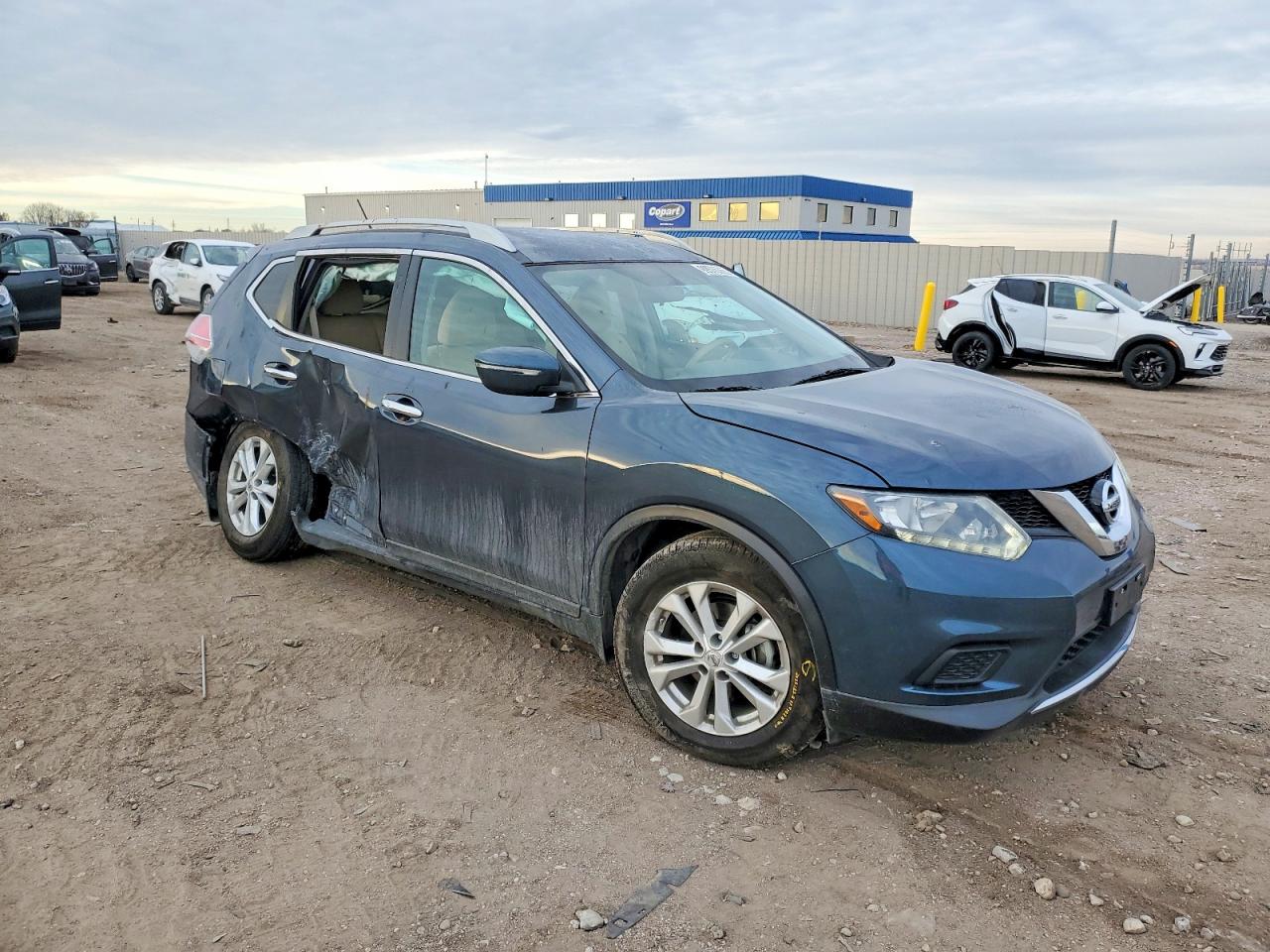 2014 NISSAN ROGUE S photo 4