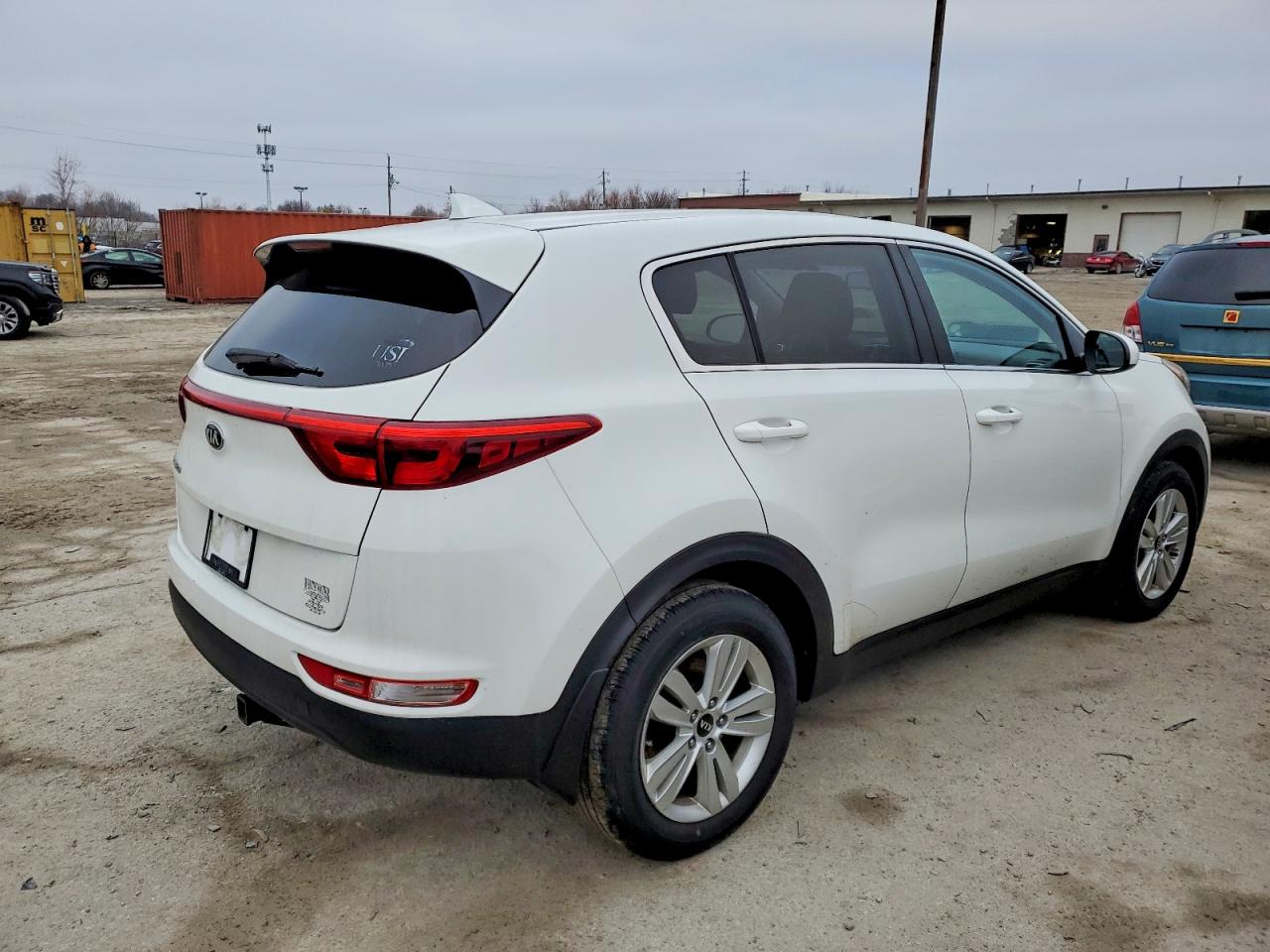 2018 KIA SPORTAGE LX photo 3