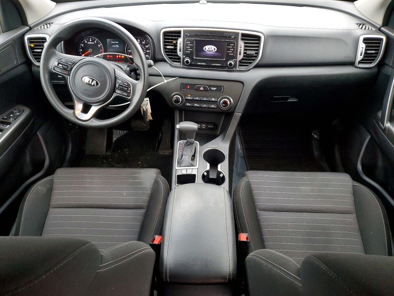 2018 KIA SPORTAGE LX photo 8