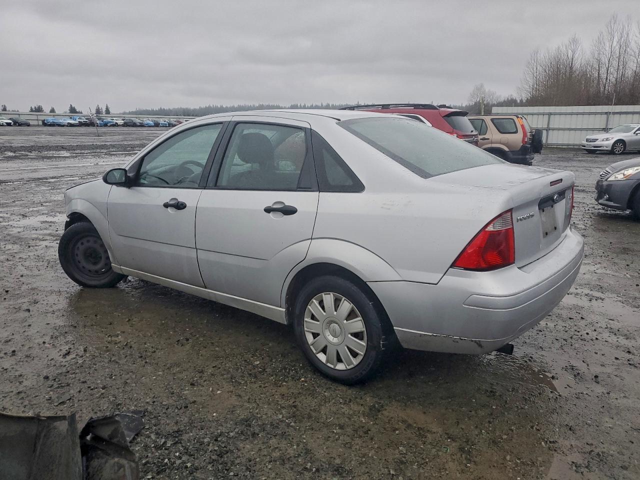2006 FORD FOCUS ZX4 photo 2