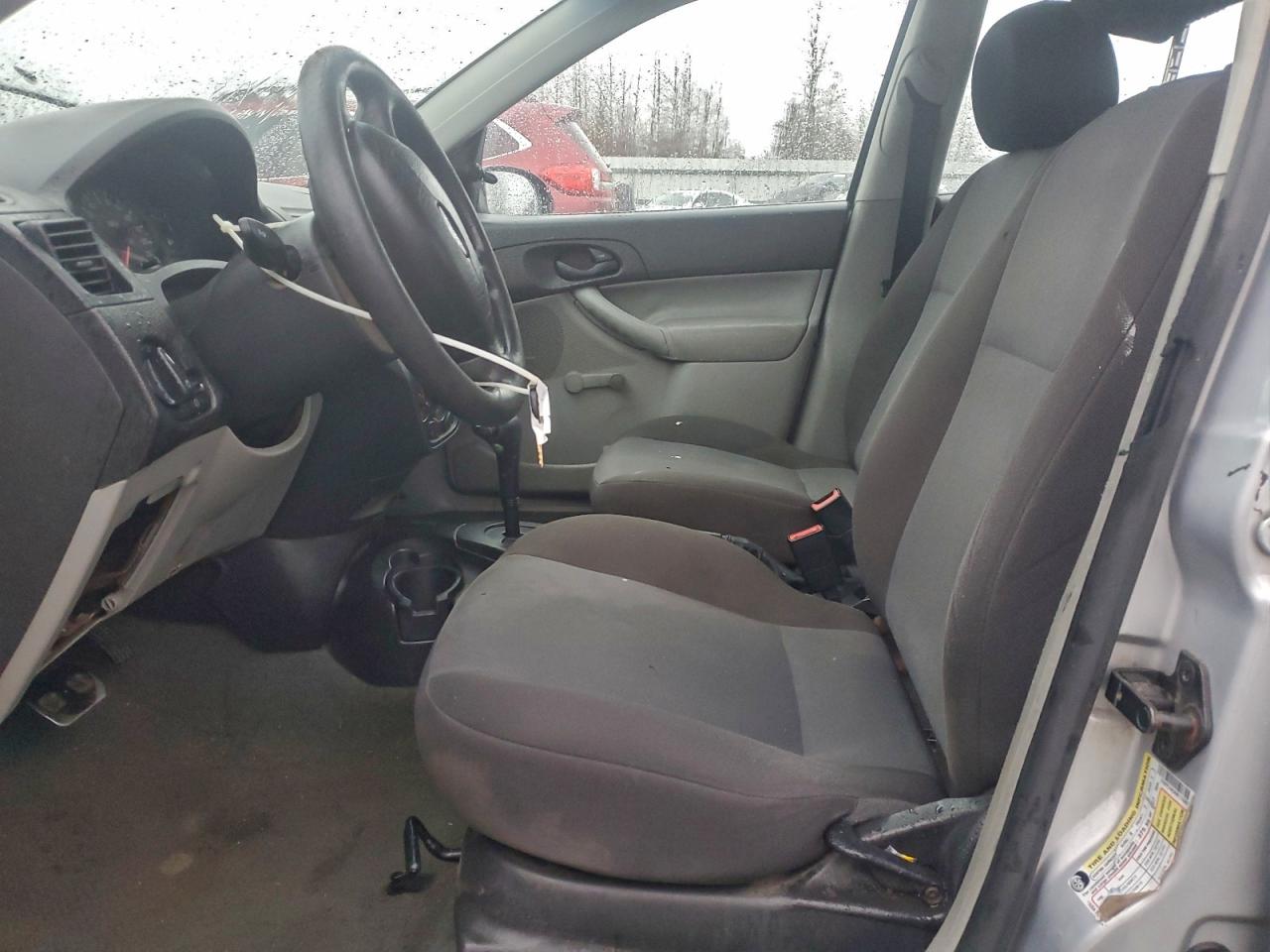 2006 FORD FOCUS ZX4 photo 7