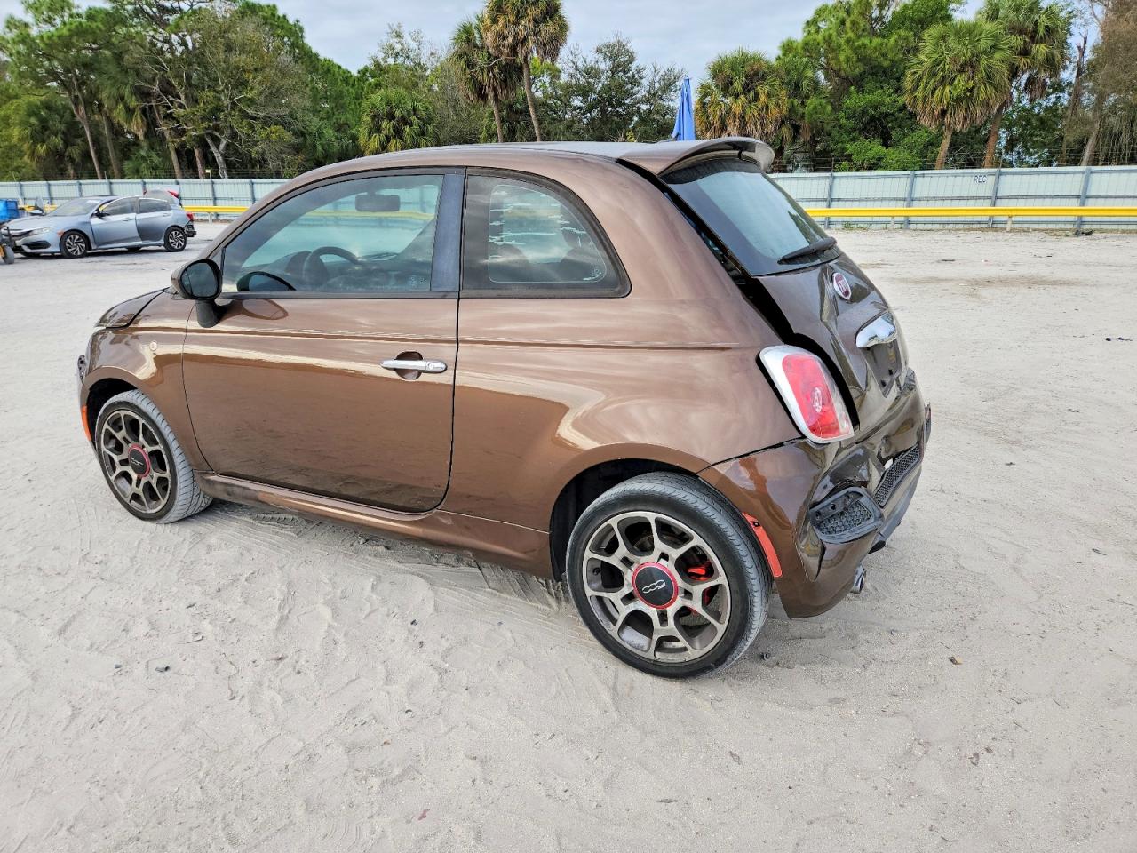 2012 FIAT 500 SPORT photo 2
