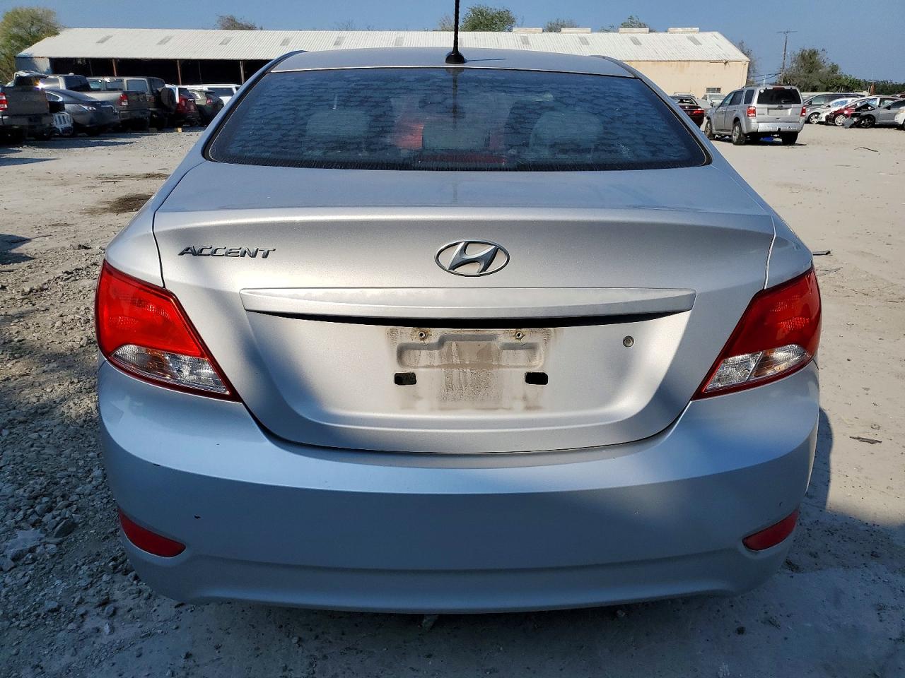 2016 HYUNDAI ACCENT SE photo 6