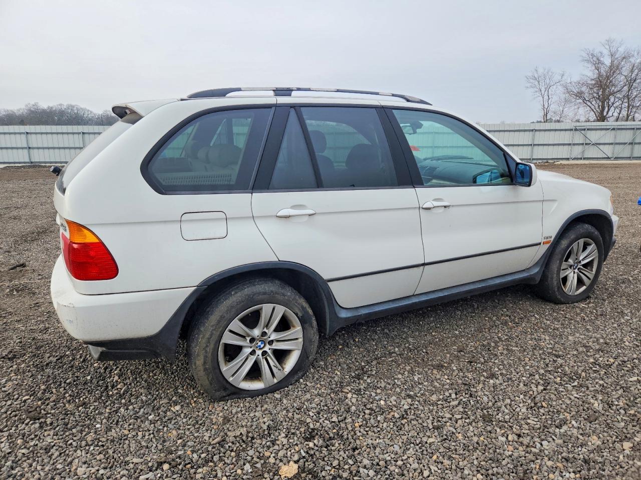 2003 BMW X5 3.0I photo 3
