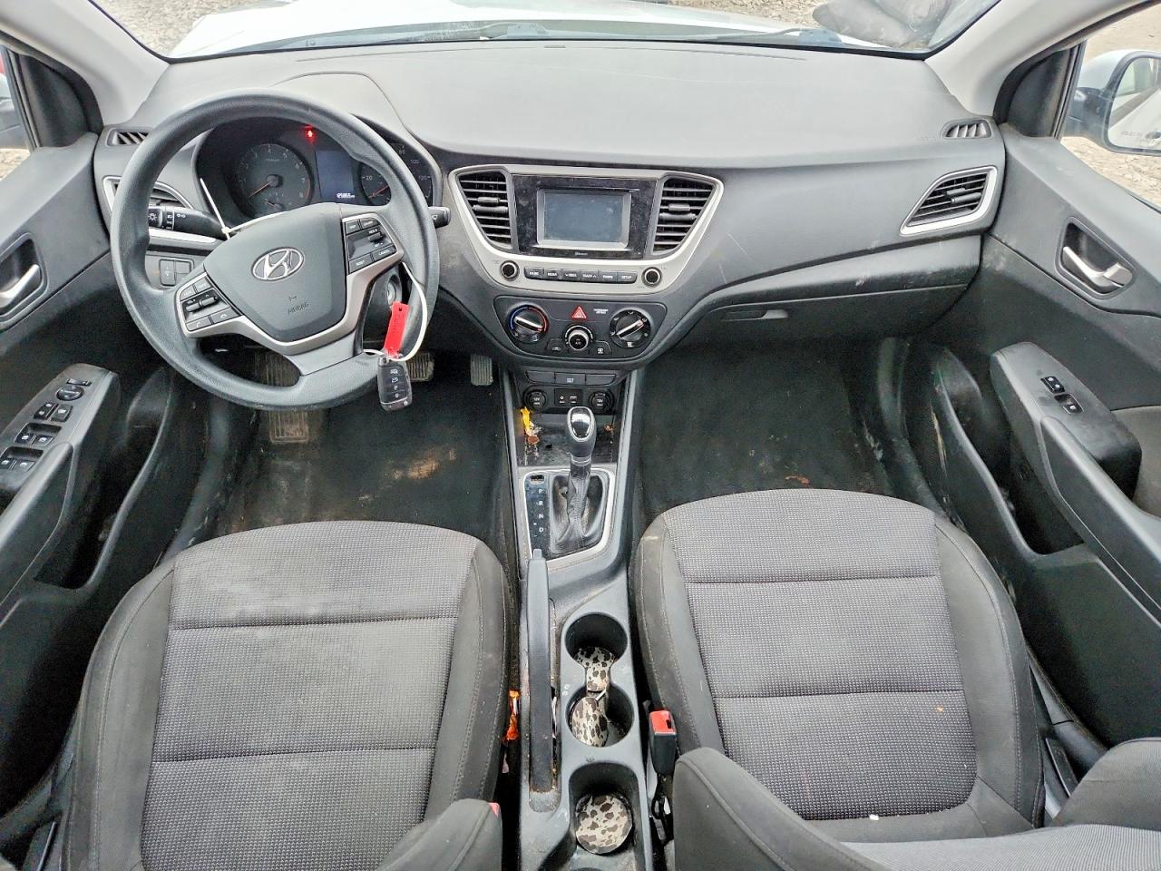 2019 HYUNDAI ACCENT SE photo 15