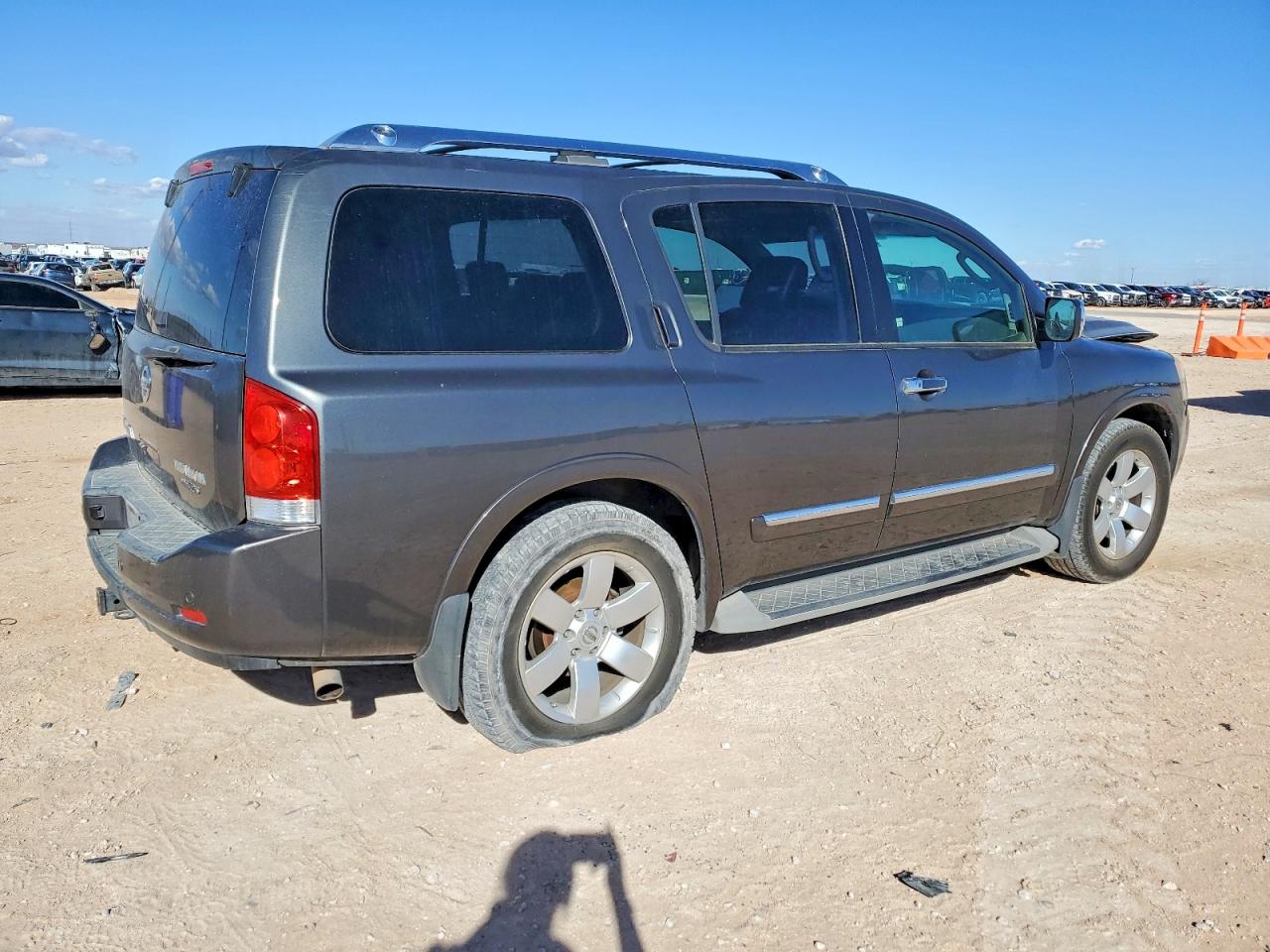2010 NISSAN ARMADA SE photo 3