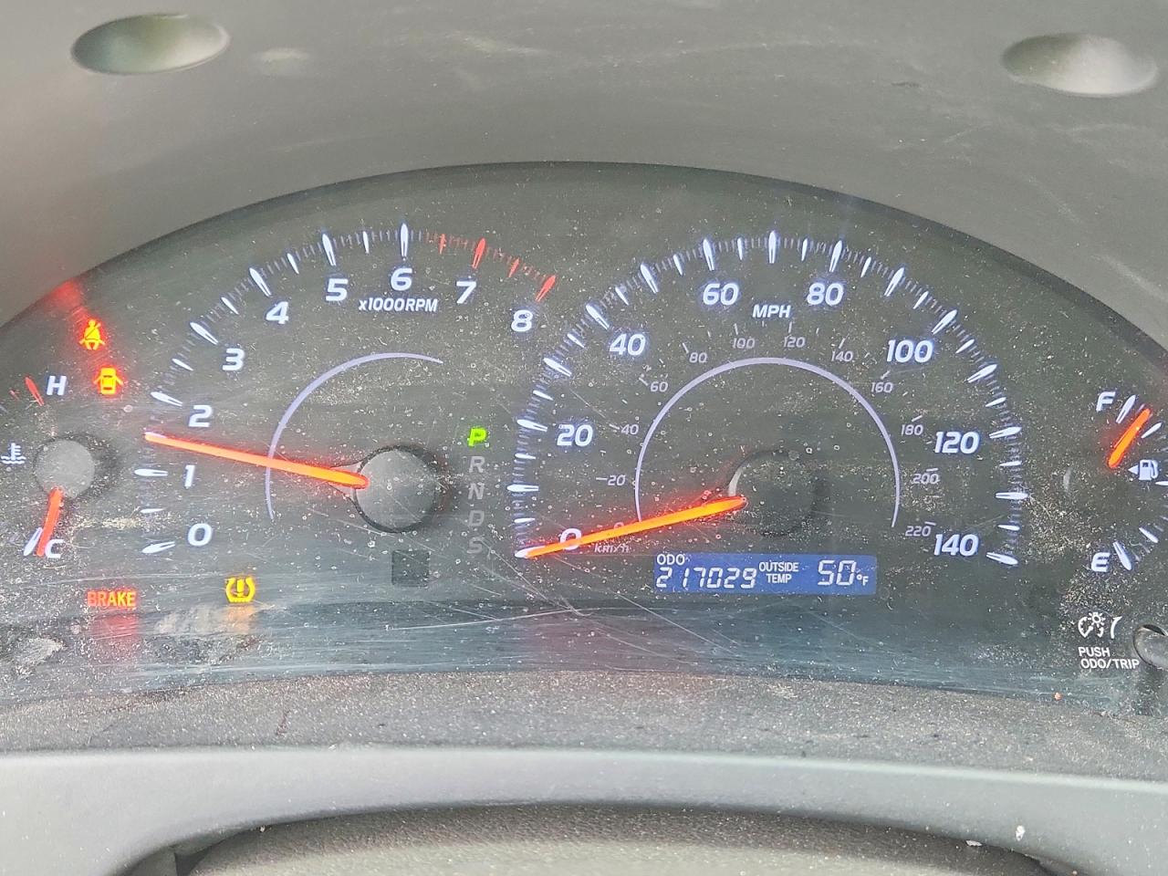 2010 TOYOTA CAMRY BASE photo 9