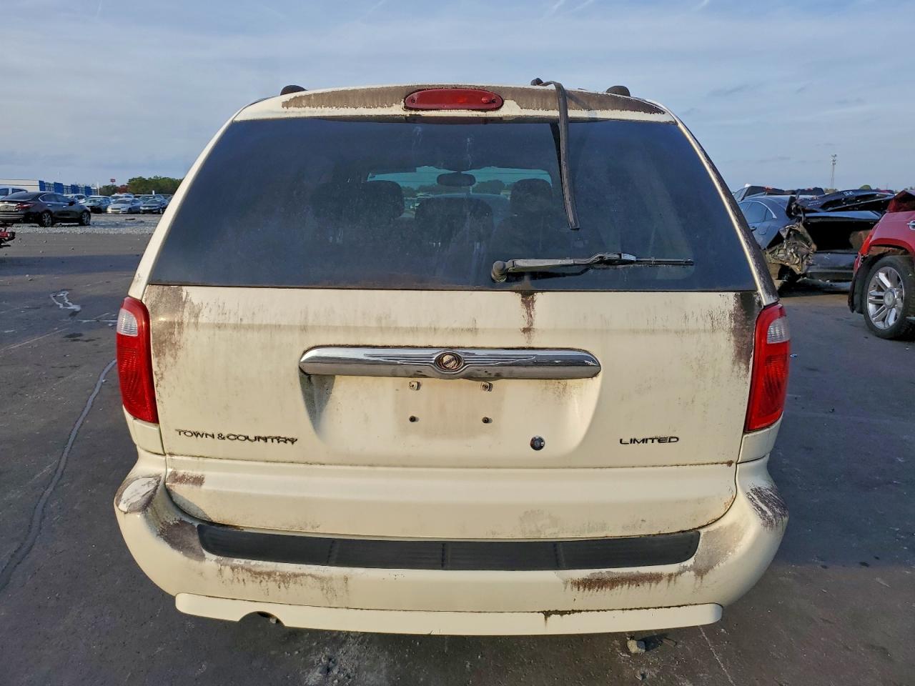 2007 CHRYSLER TOWN & COUNTRY TOURING photo 6