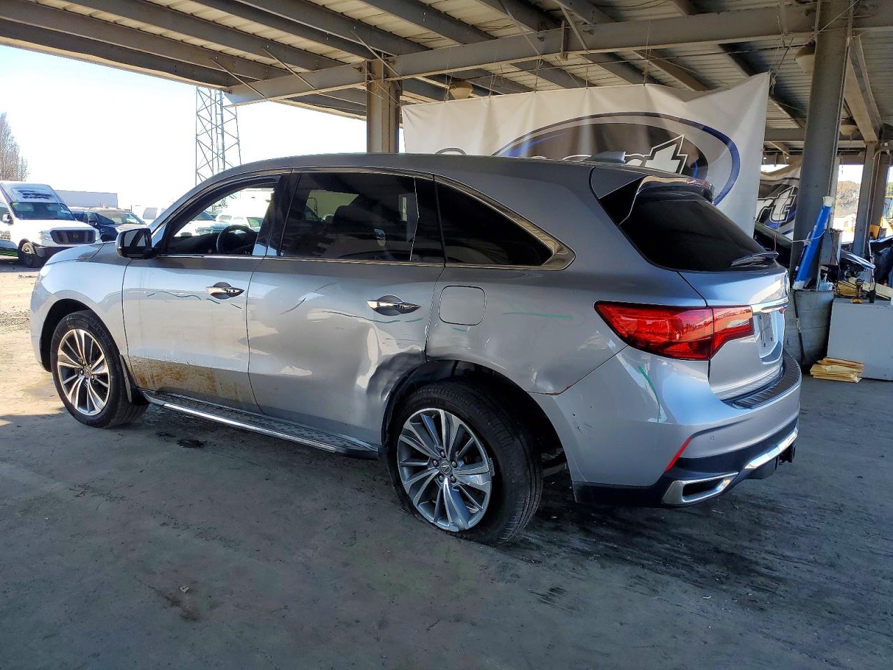 2017 ACURA MDX TECHNOLOGY photo 2