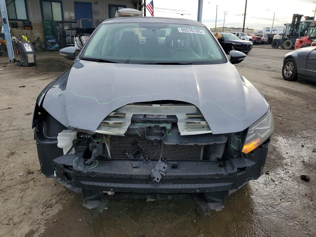 2018 VOLKSWAGEN PASSAT SE photo 5