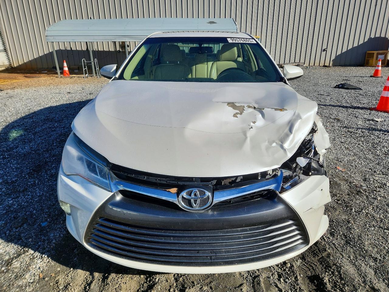 2015 TOYOTA CAMRY XSE photo 5
