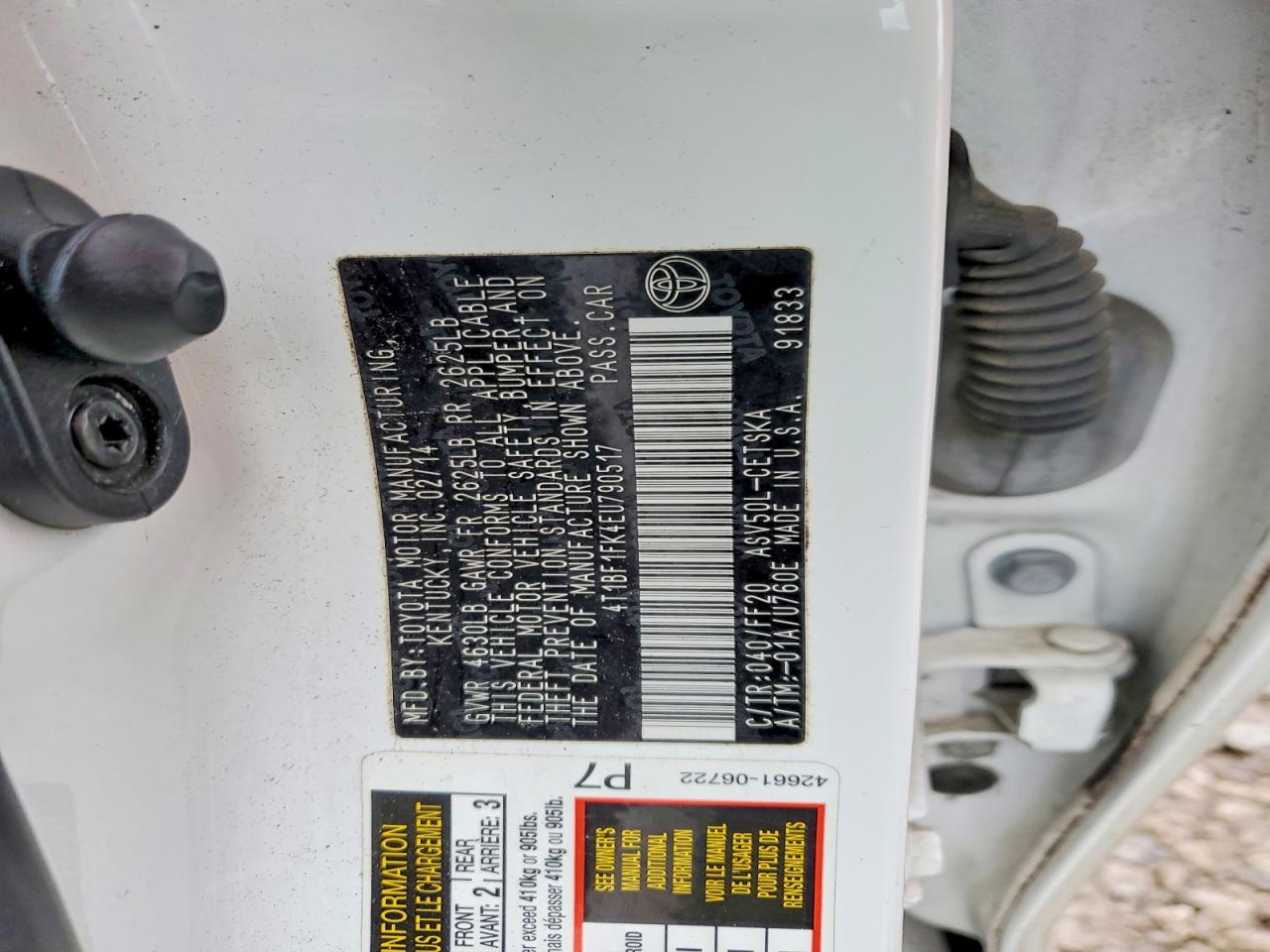 2014 TOYOTA CAMRY L photo 12