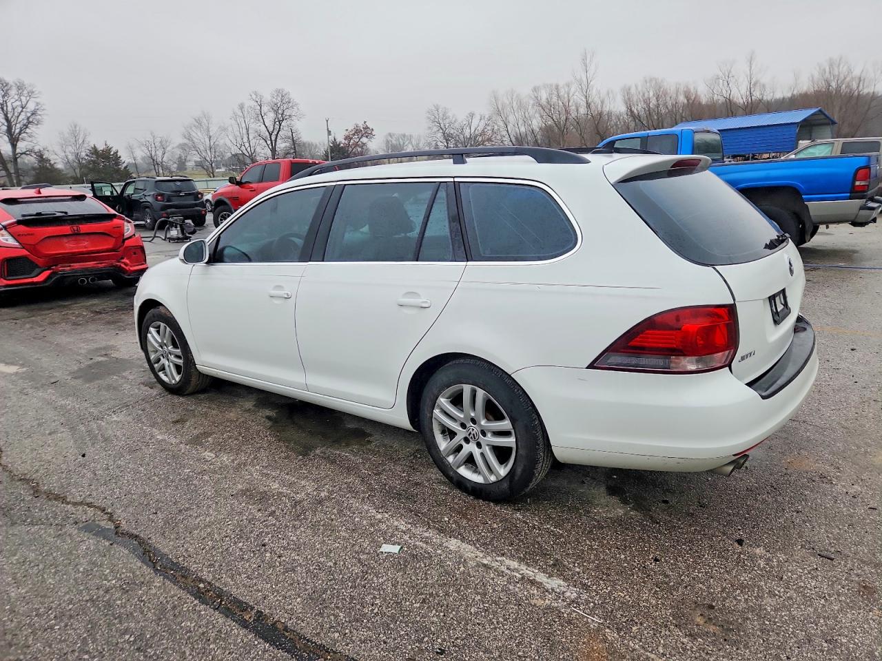 2014 VOLKSWAGEN JETTA TDI photo 2