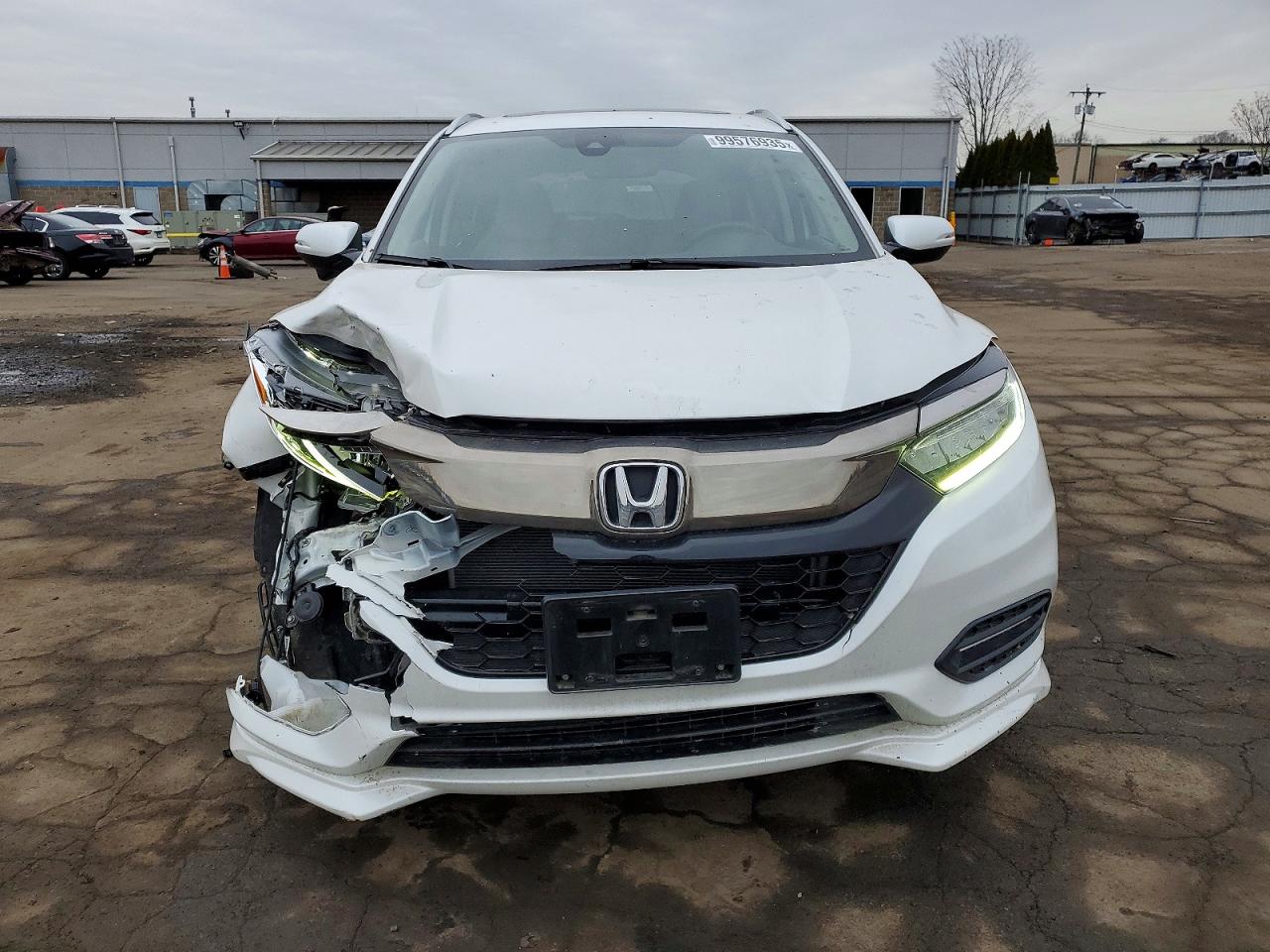 2019 HONDA HR-V TOURING photo 5