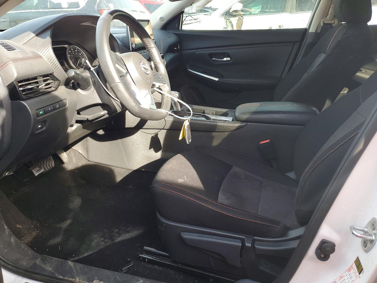 2024 NISSAN SENTRA SR photo 7