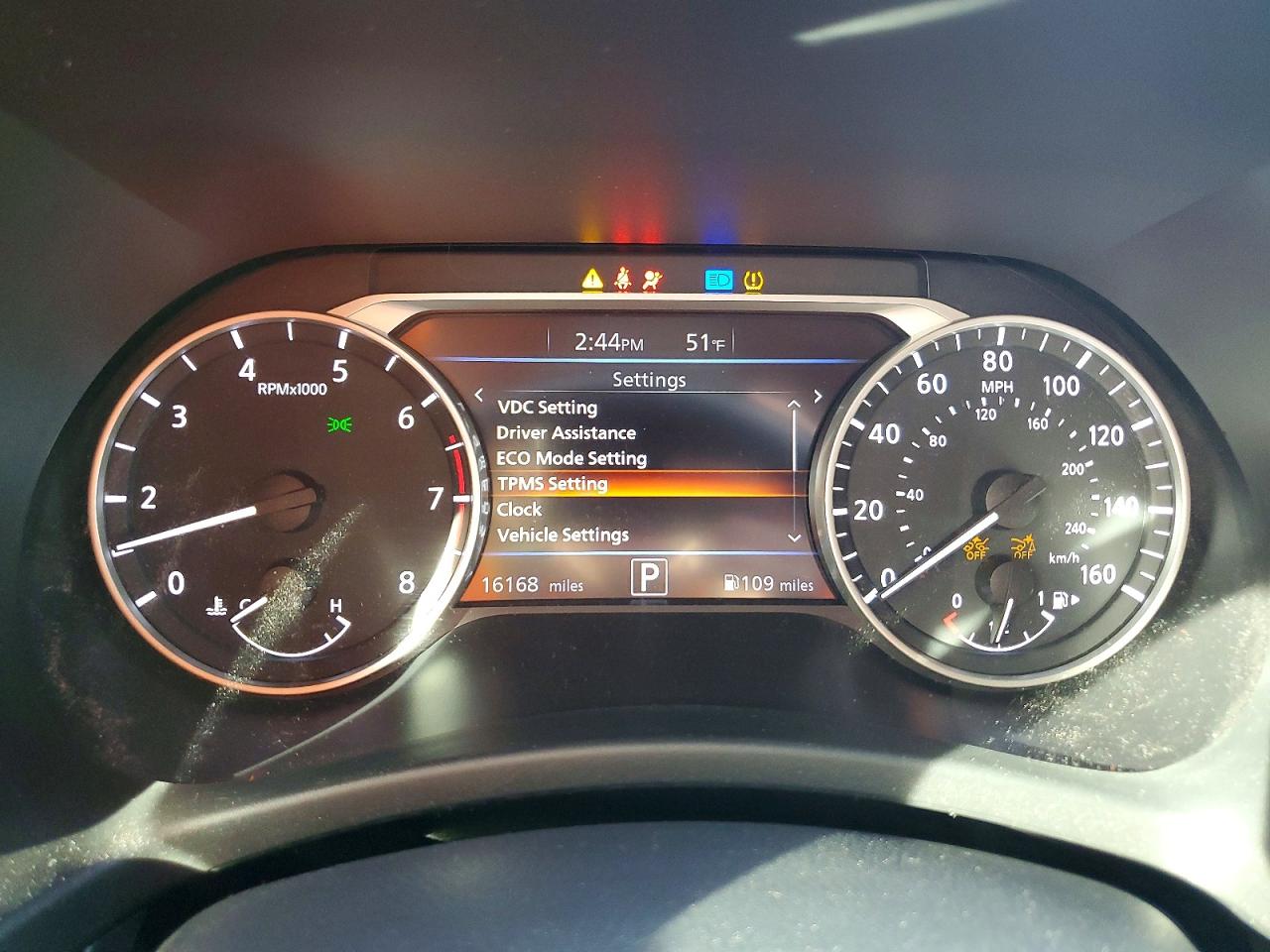 2024 NISSAN SENTRA SR photo 9