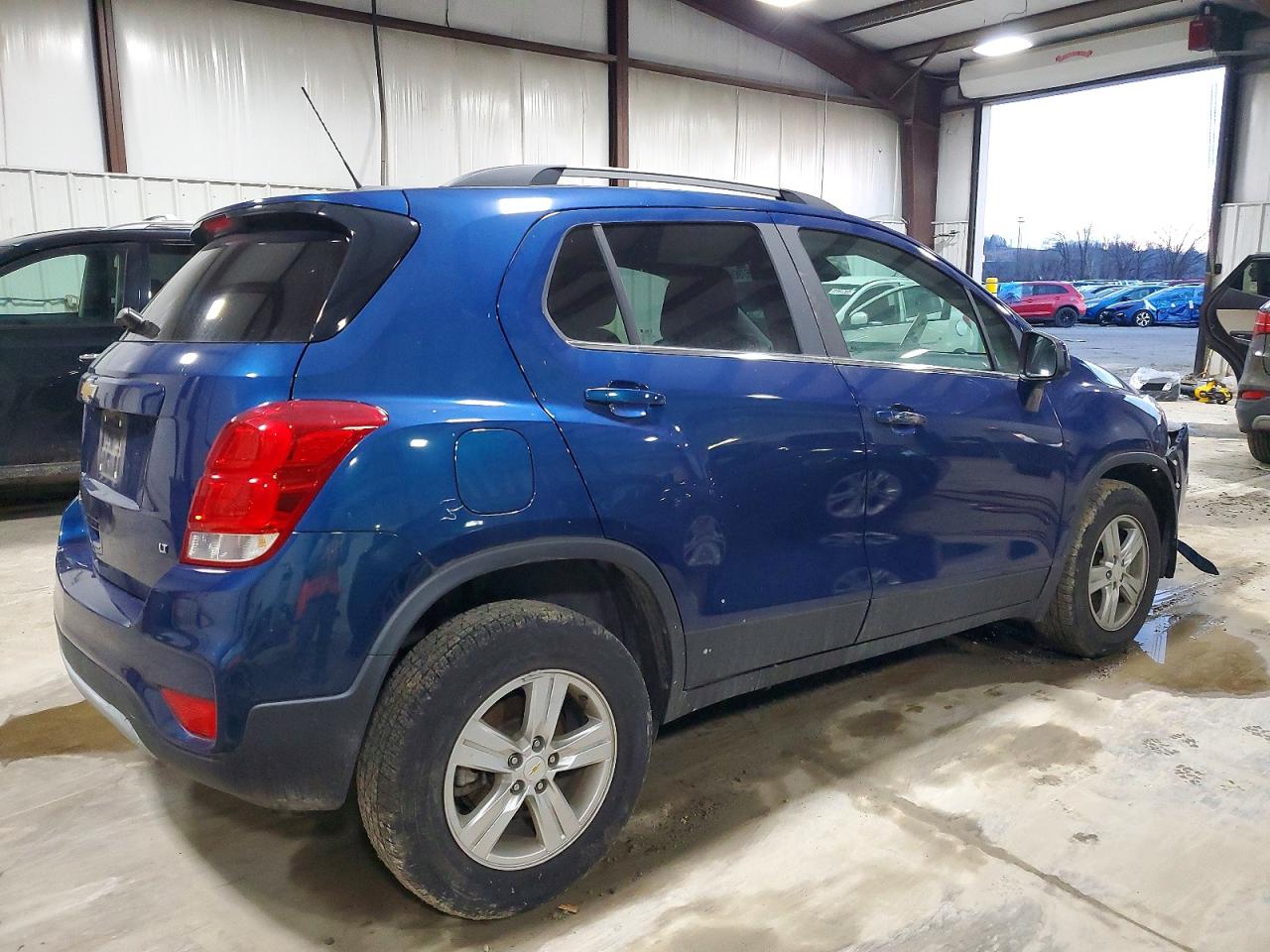 2020 CHEVROLET TRAX 1LT photo 3
