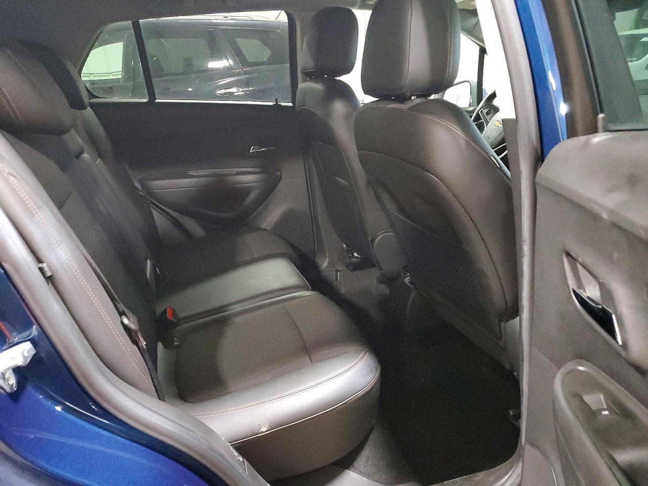2020 CHEVROLET TRAX 1LT photo 11