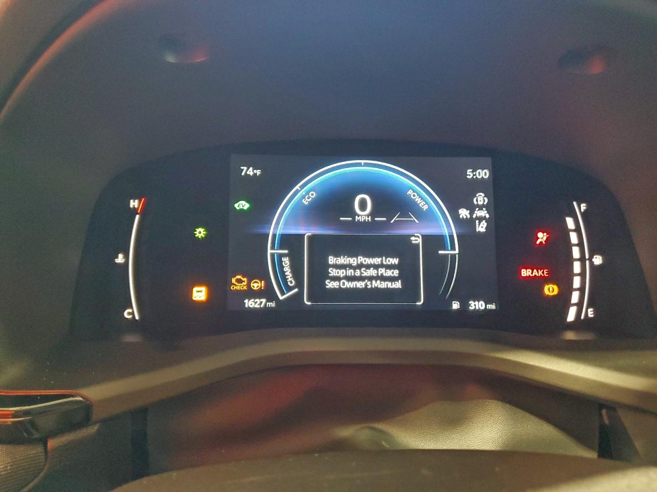 2026 TOYOTA CAMRY LE photo 17