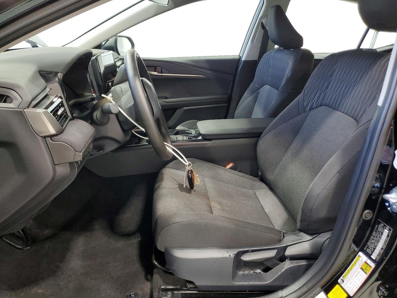 2026 TOYOTA CAMRY LE photo 13