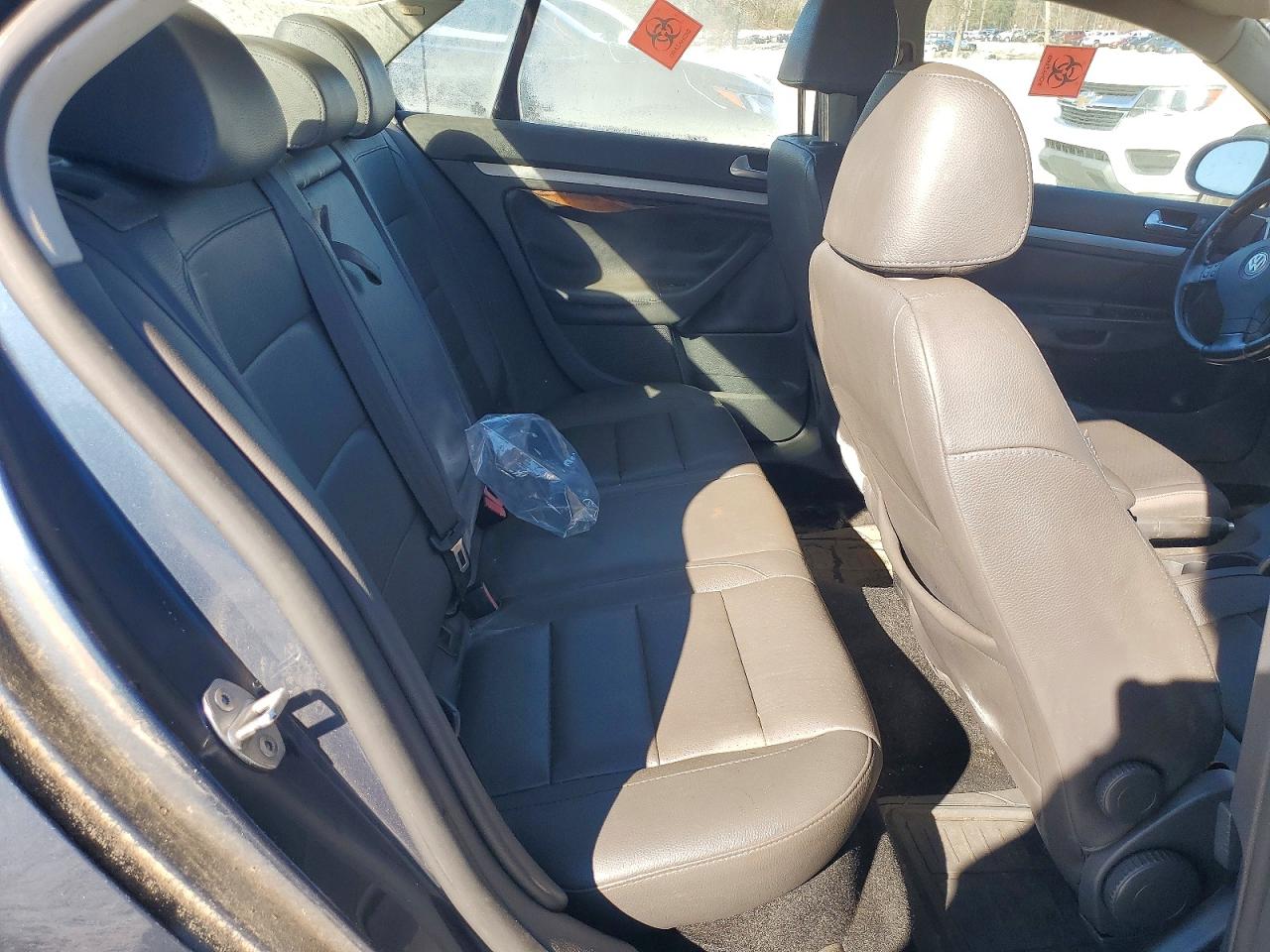 2006 VOLKSWAGEN JETTA TDI photo 19