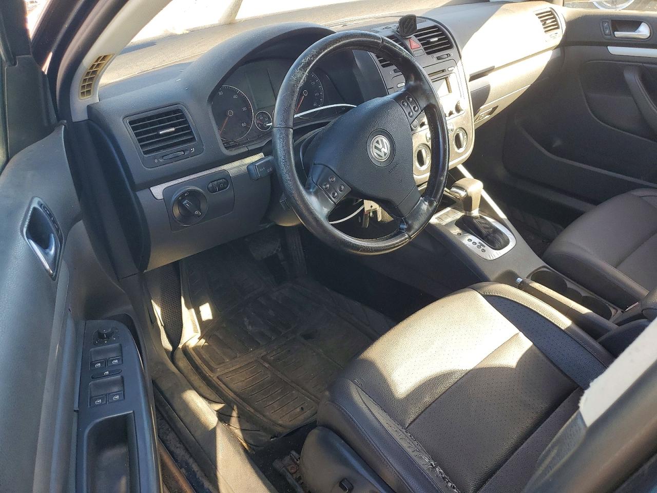 2006 VOLKSWAGEN JETTA TDI photo 15