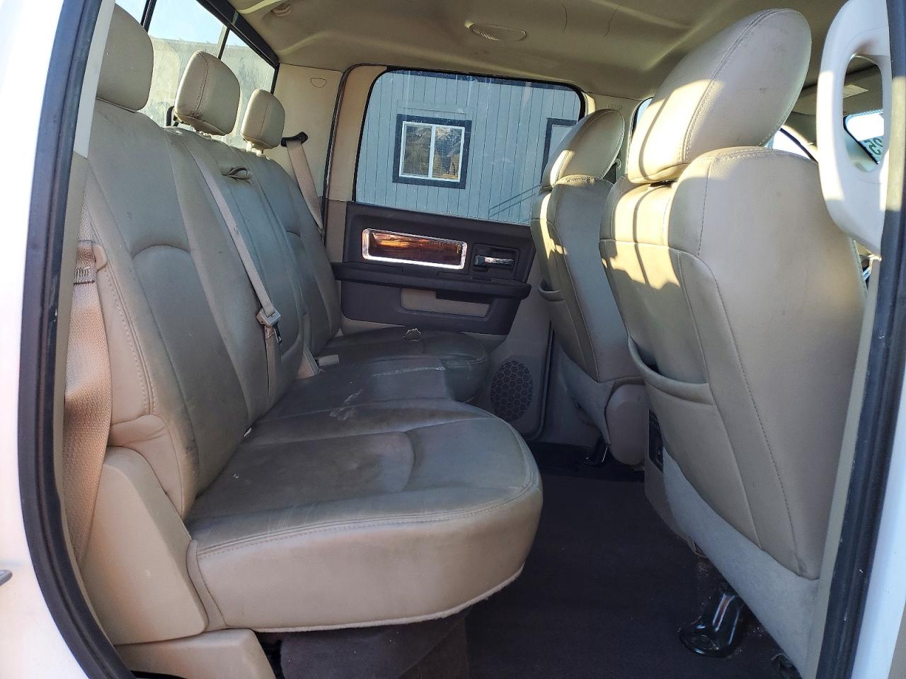 2010 DODGE RAM 1500 photo 10
