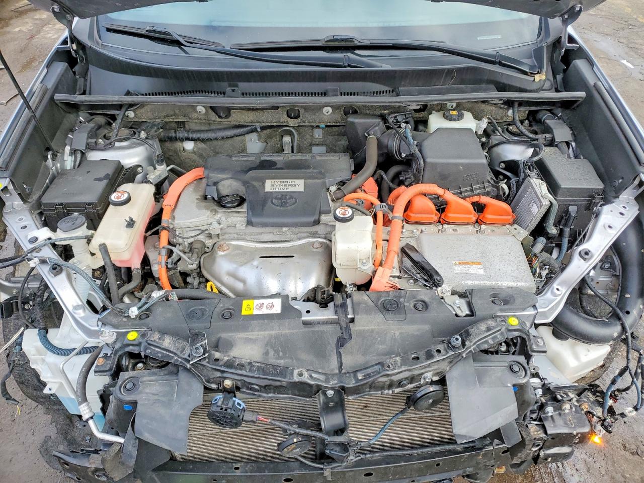 2017 TOYOTA RAV4 HV SE photo 12