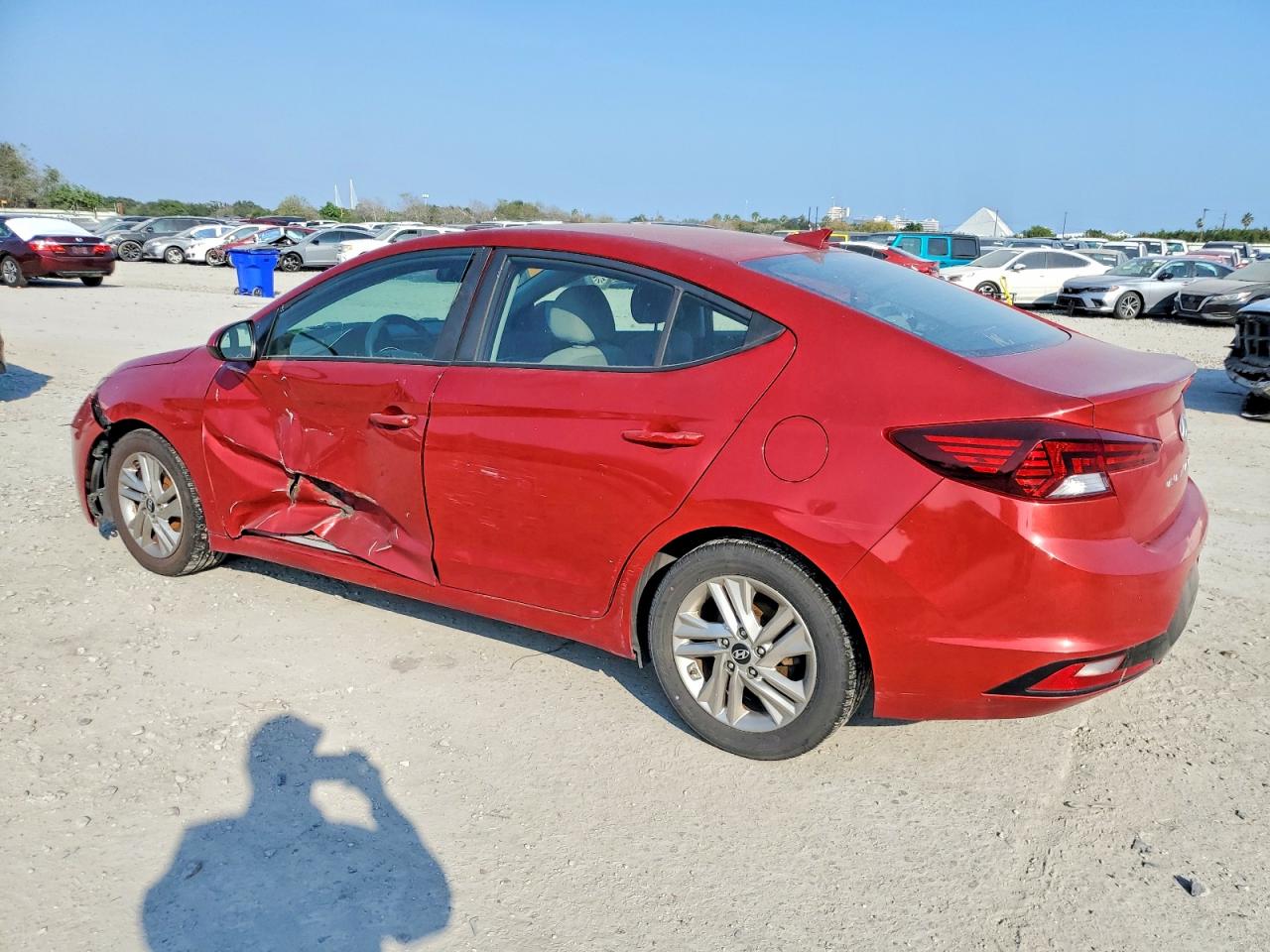 2019 HYUNDAI ELANTRA SEL photo 2