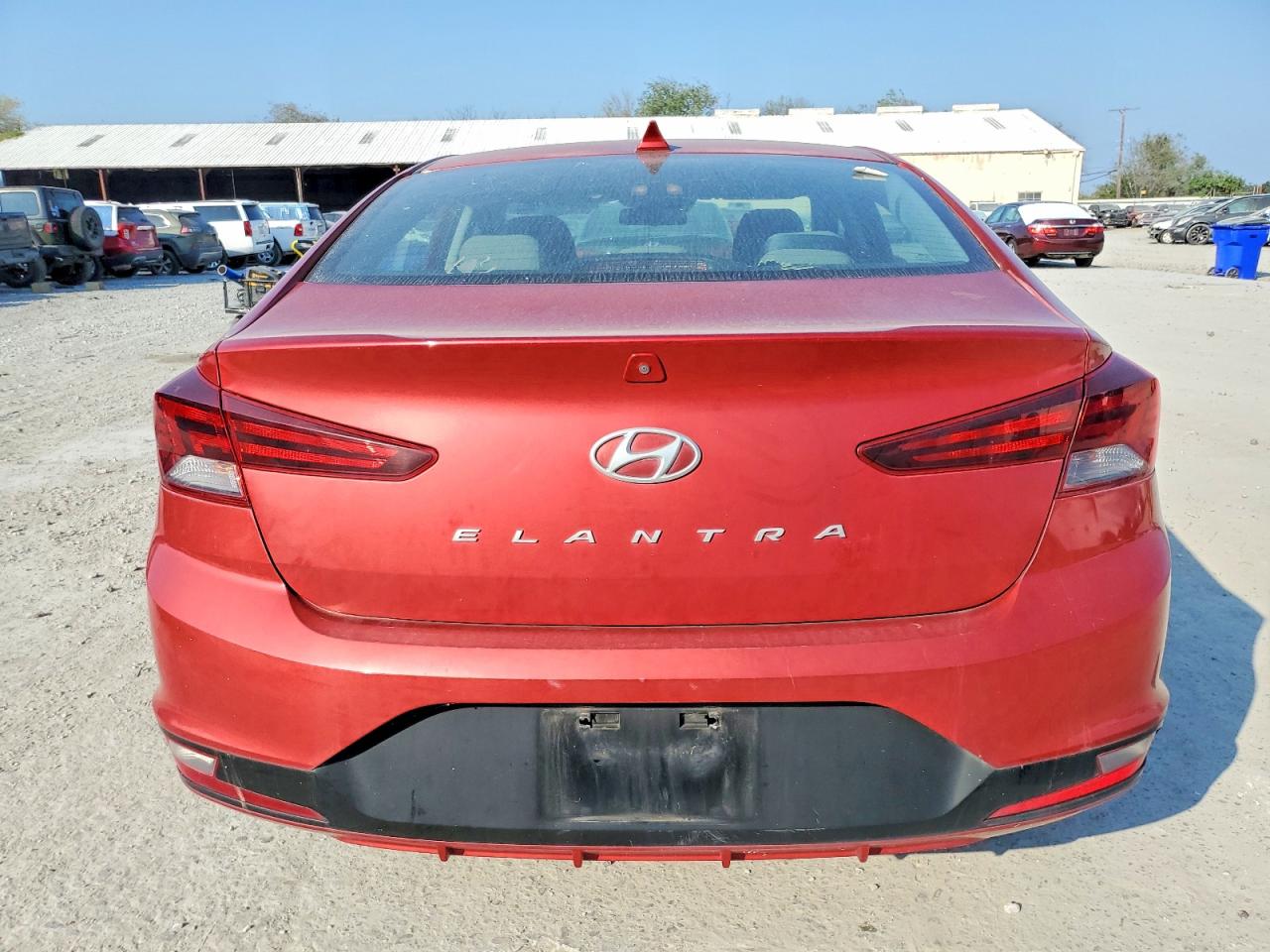 2019 HYUNDAI ELANTRA SEL photo 6