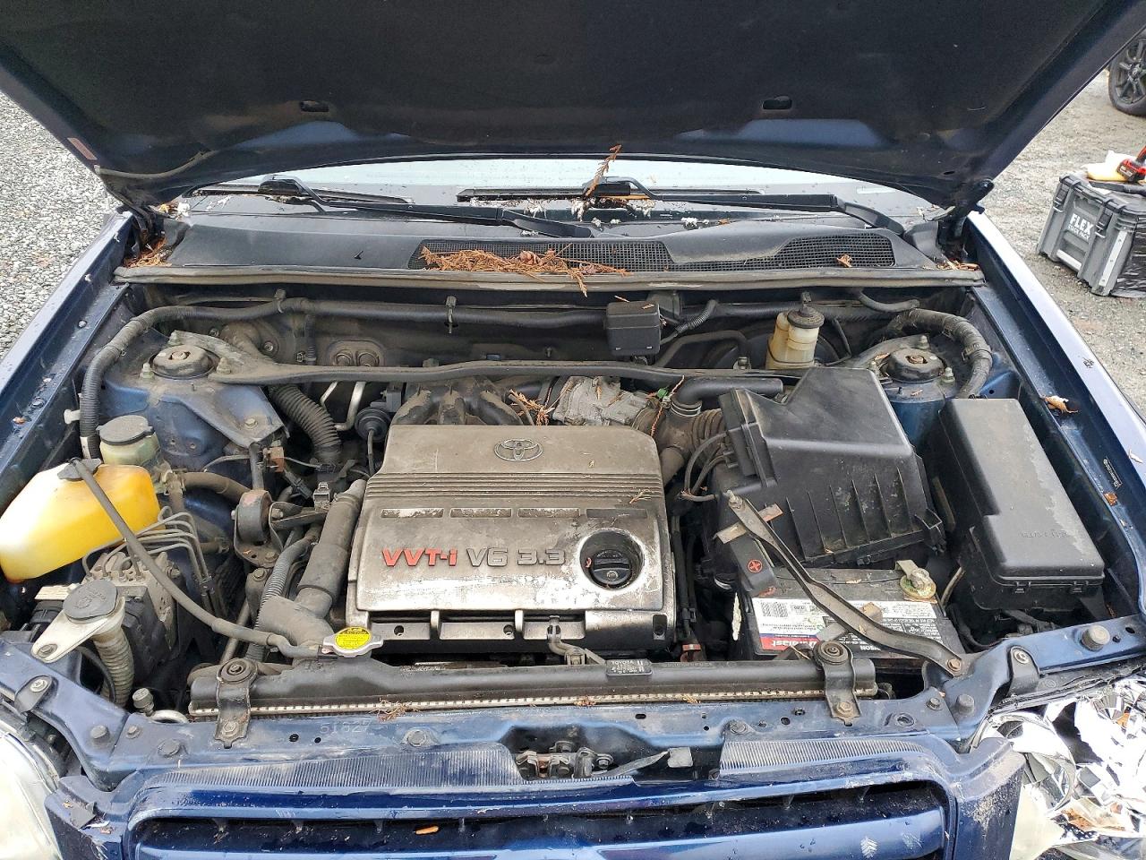 2004 TOYOTA HIGHLANDER photo 12