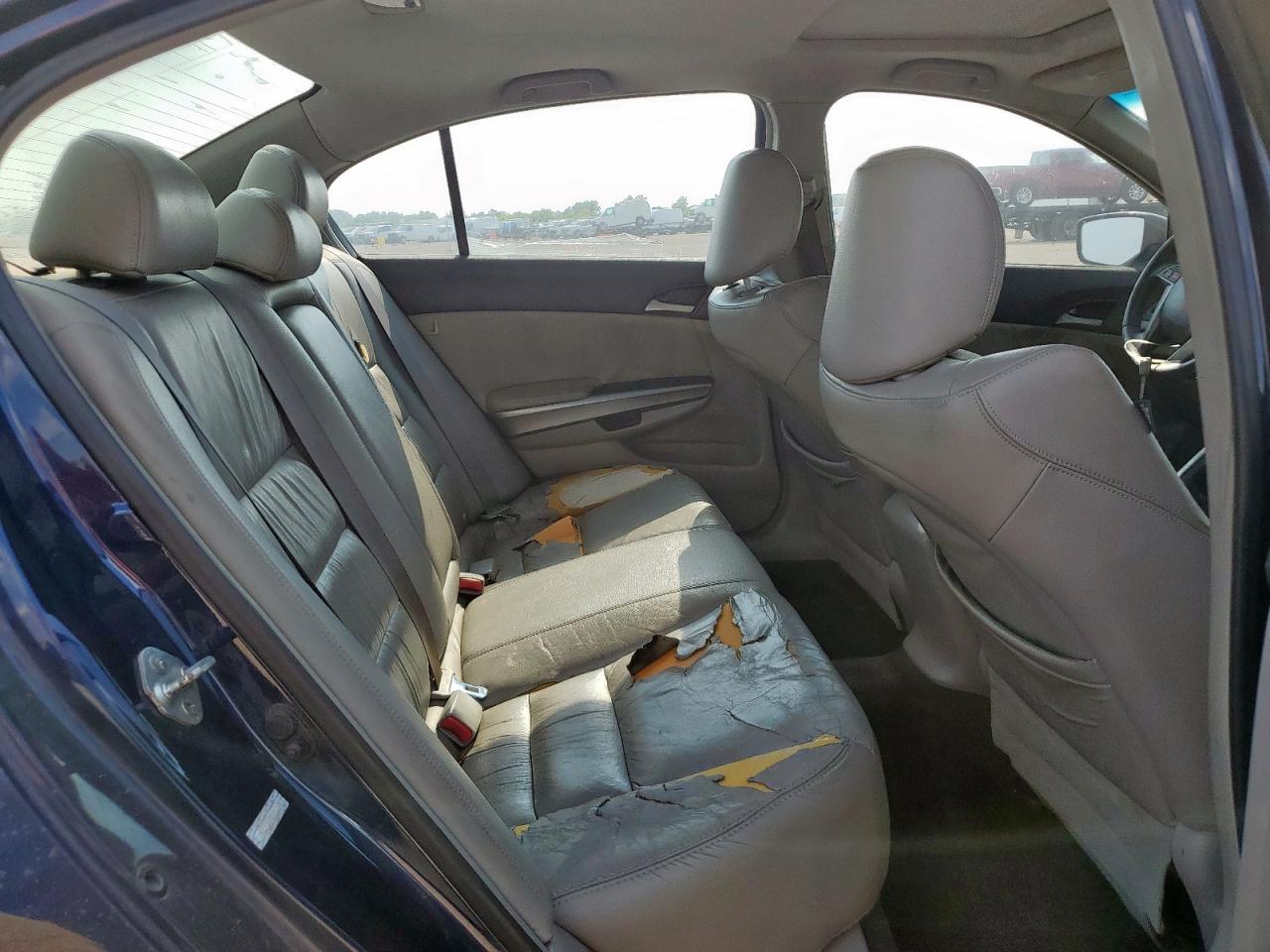 2008 HONDA ACCORD photo 10
