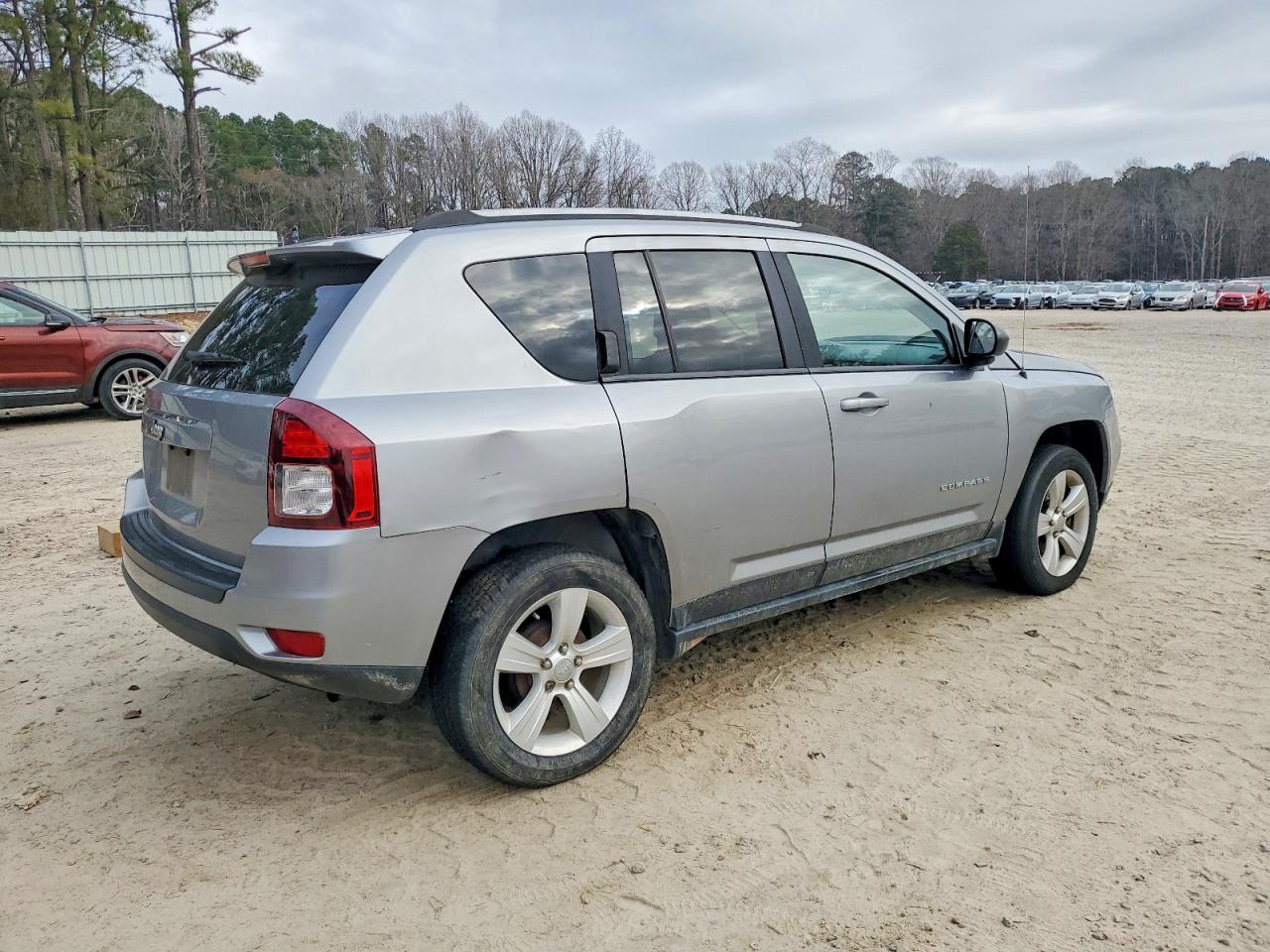 2016 JEEP COMPASS SPORT photo 3