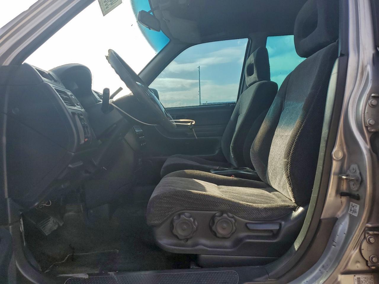 2000 HONDA CR-V LX photo 7