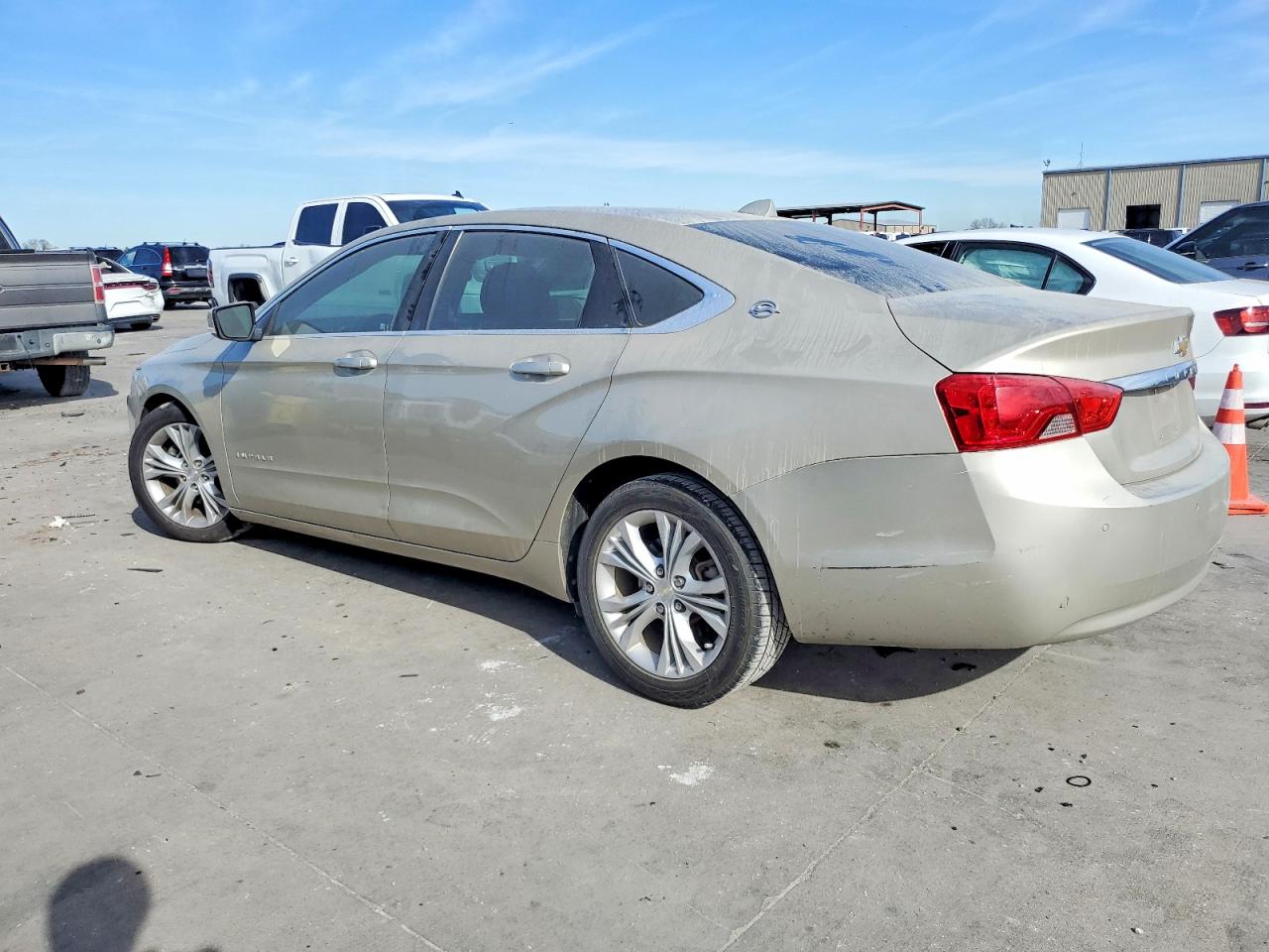 2014 CHEVROLET IMPALA LT photo 2