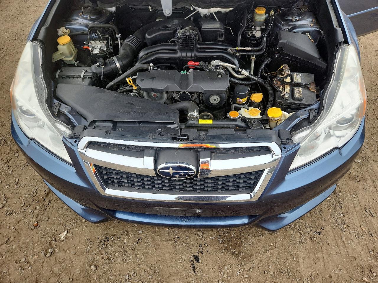 2013 SUBARU LEGACY 2.5I LIMITED photo 11
