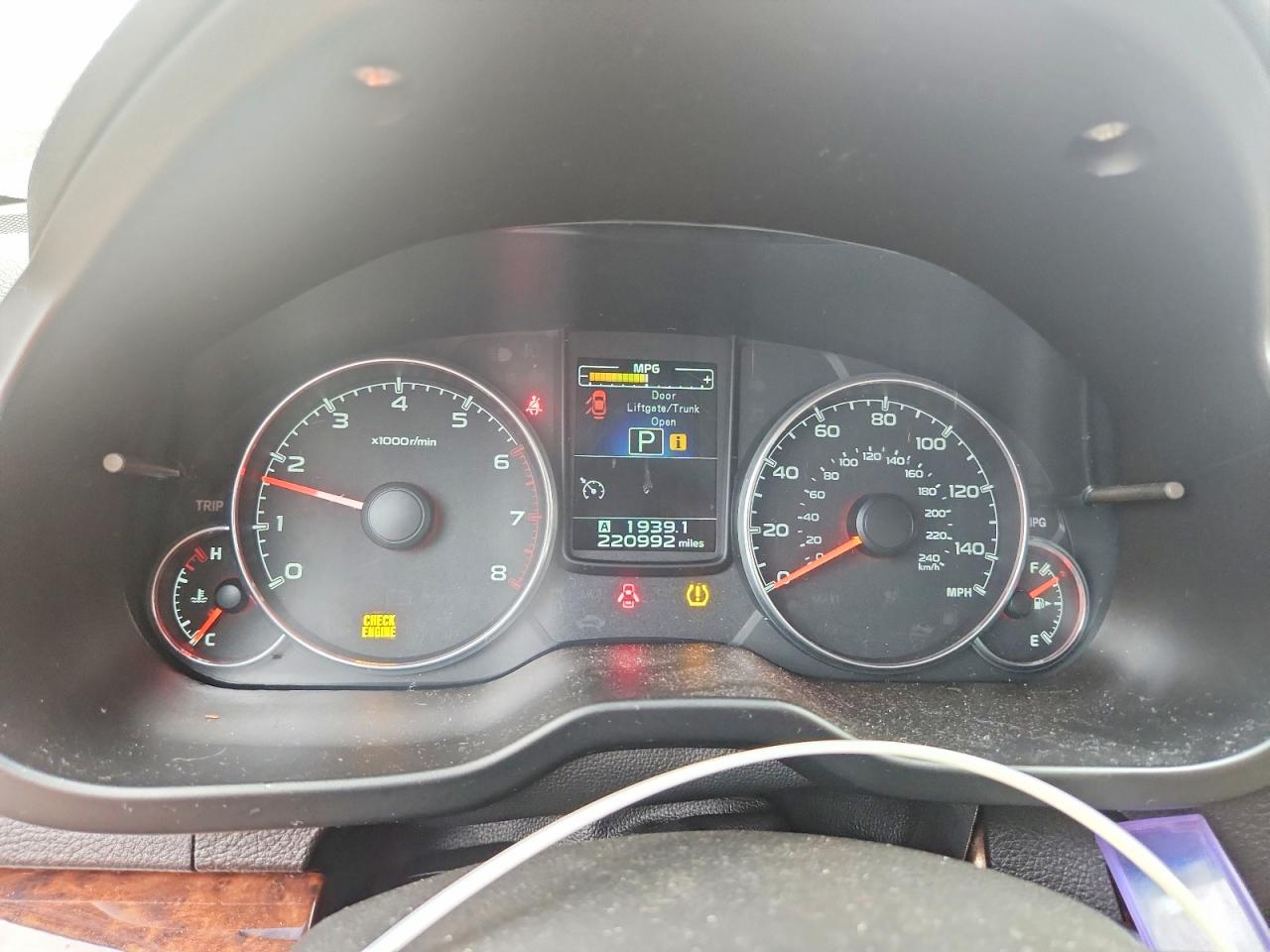 2013 SUBARU LEGACY 2.5I LIMITED photo 9
