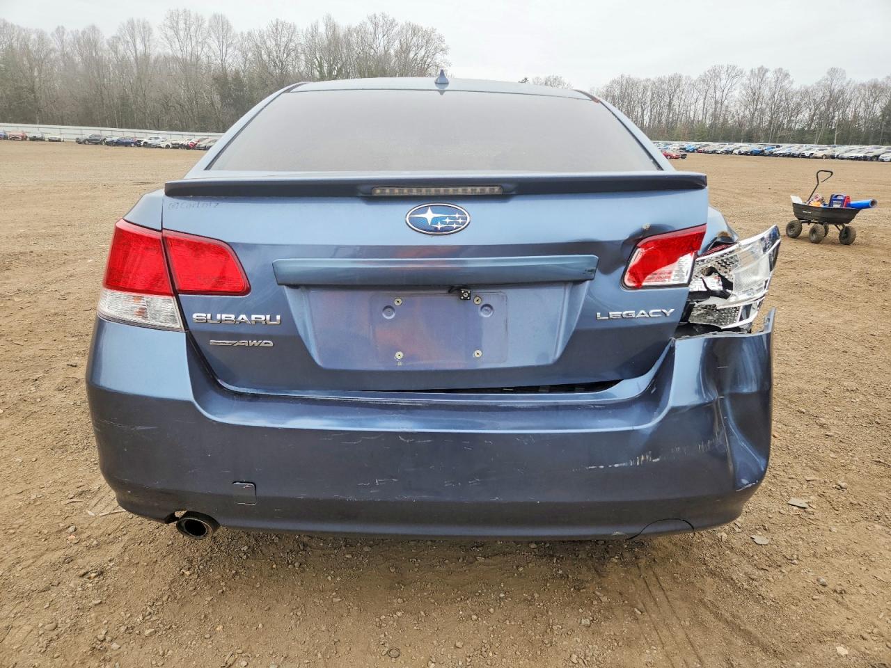 2013 SUBARU LEGACY 2.5I LIMITED photo 6