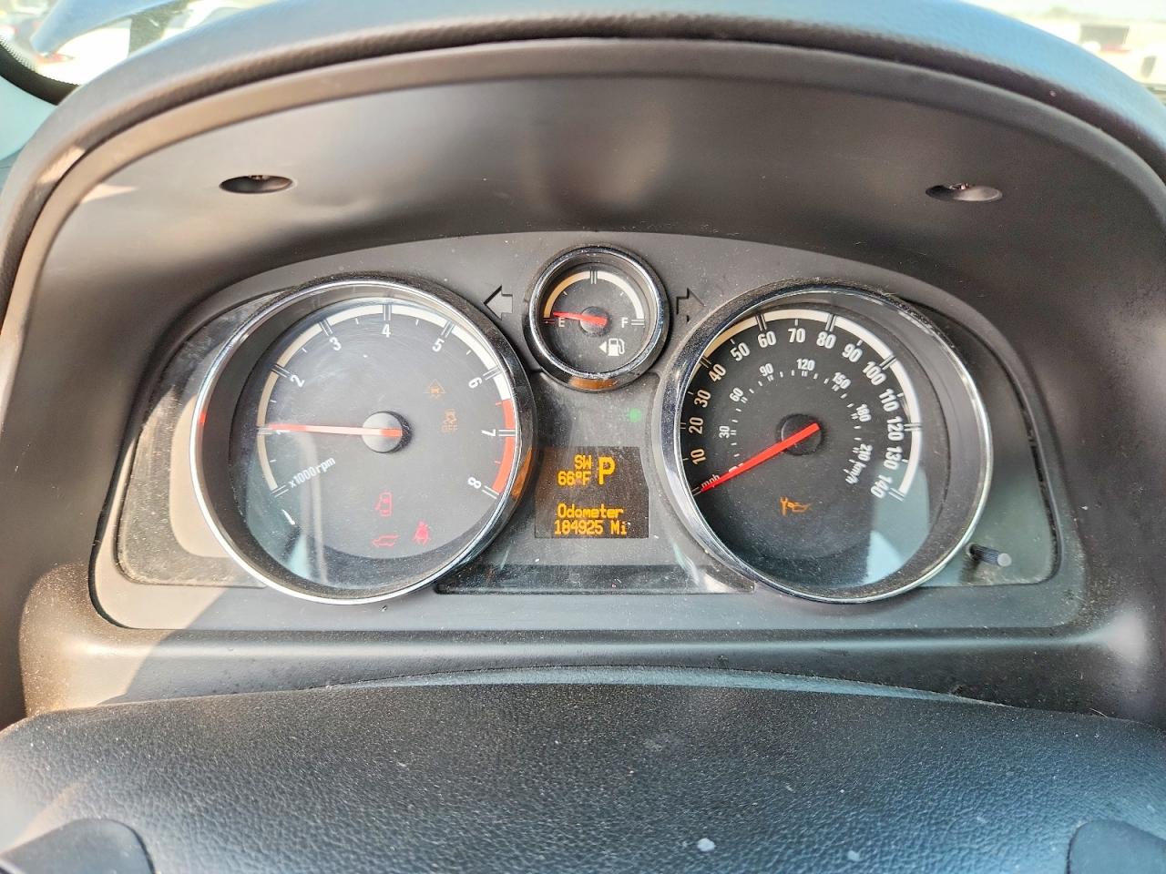 2009 SATURN VUE XE photo 9