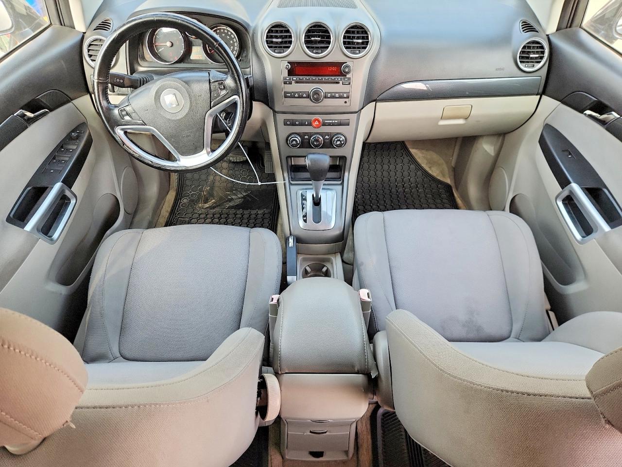 2009 SATURN VUE XE photo 8