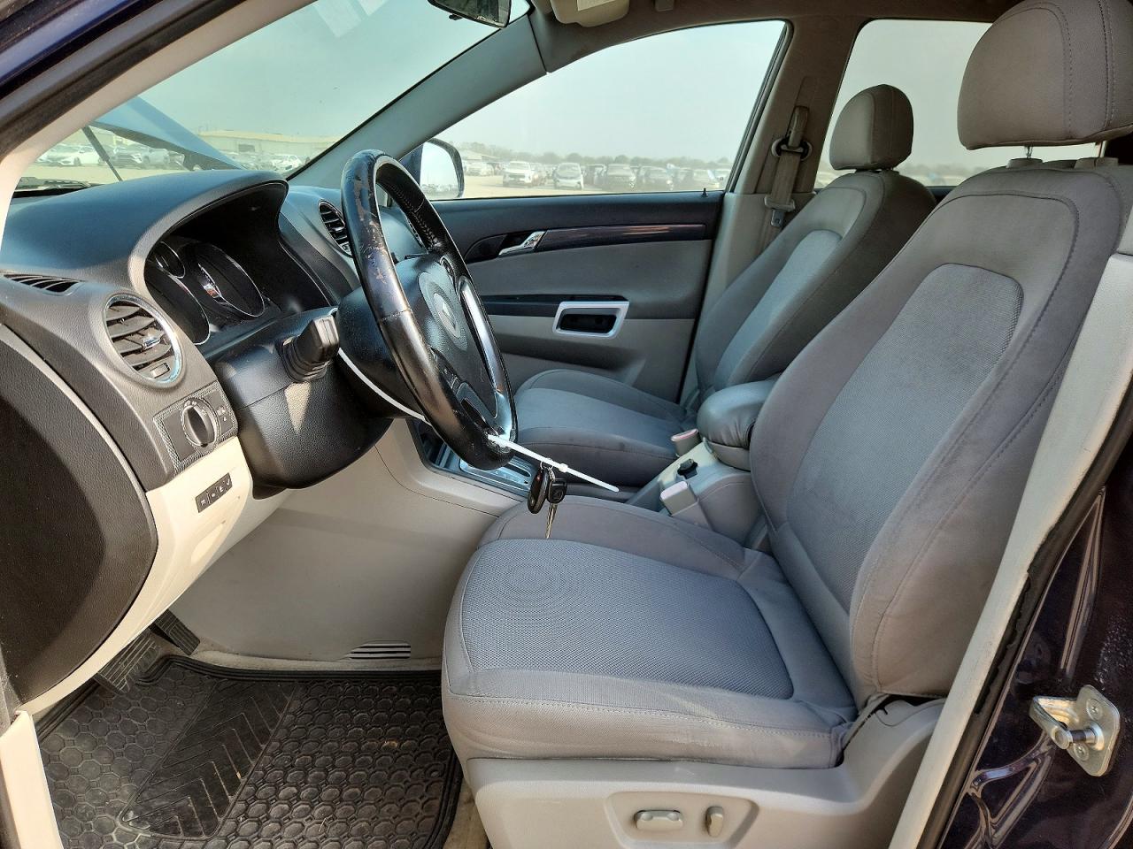 2009 SATURN VUE XE photo 7