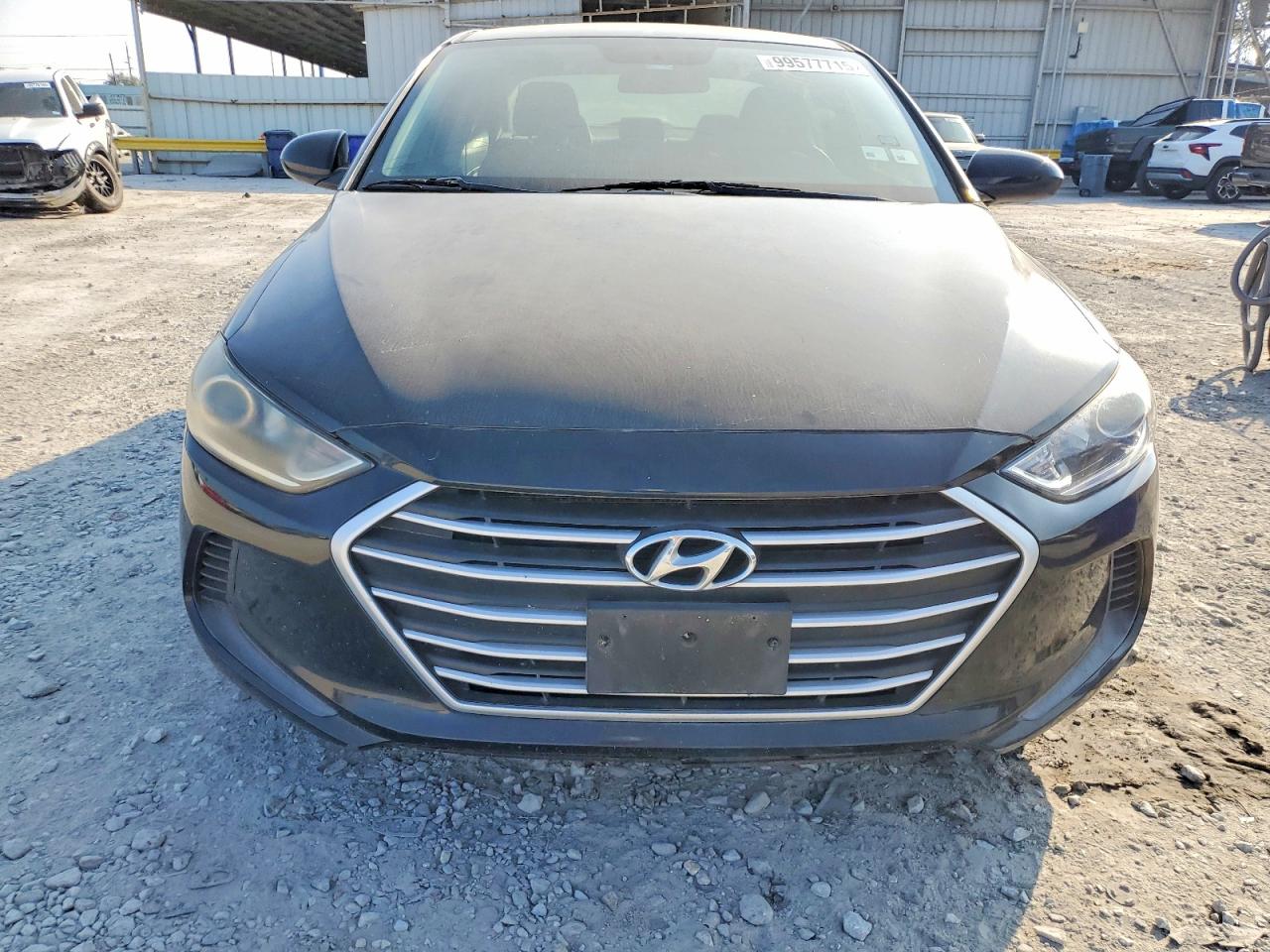 2018 HYUNDAI ELANTRA SE photo 5