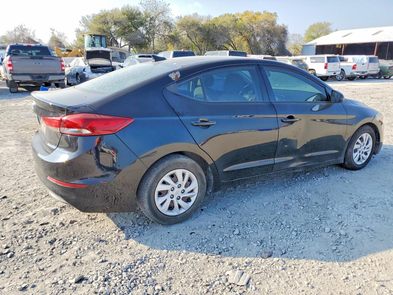 2018 HYUNDAI ELANTRA SE photo 3