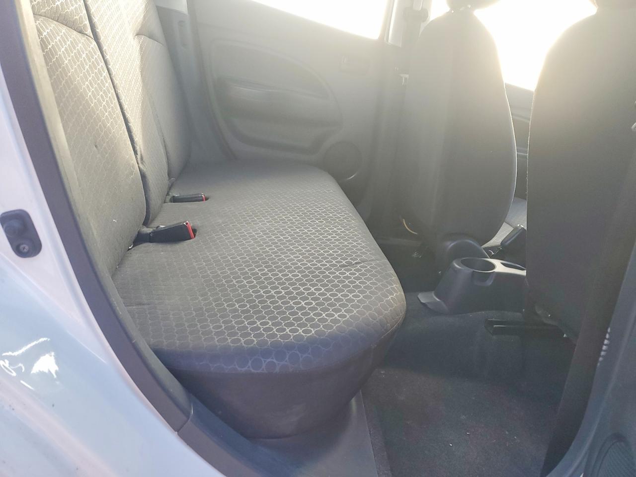 2015 MITSUBISHI MIRAGE DE photo 11