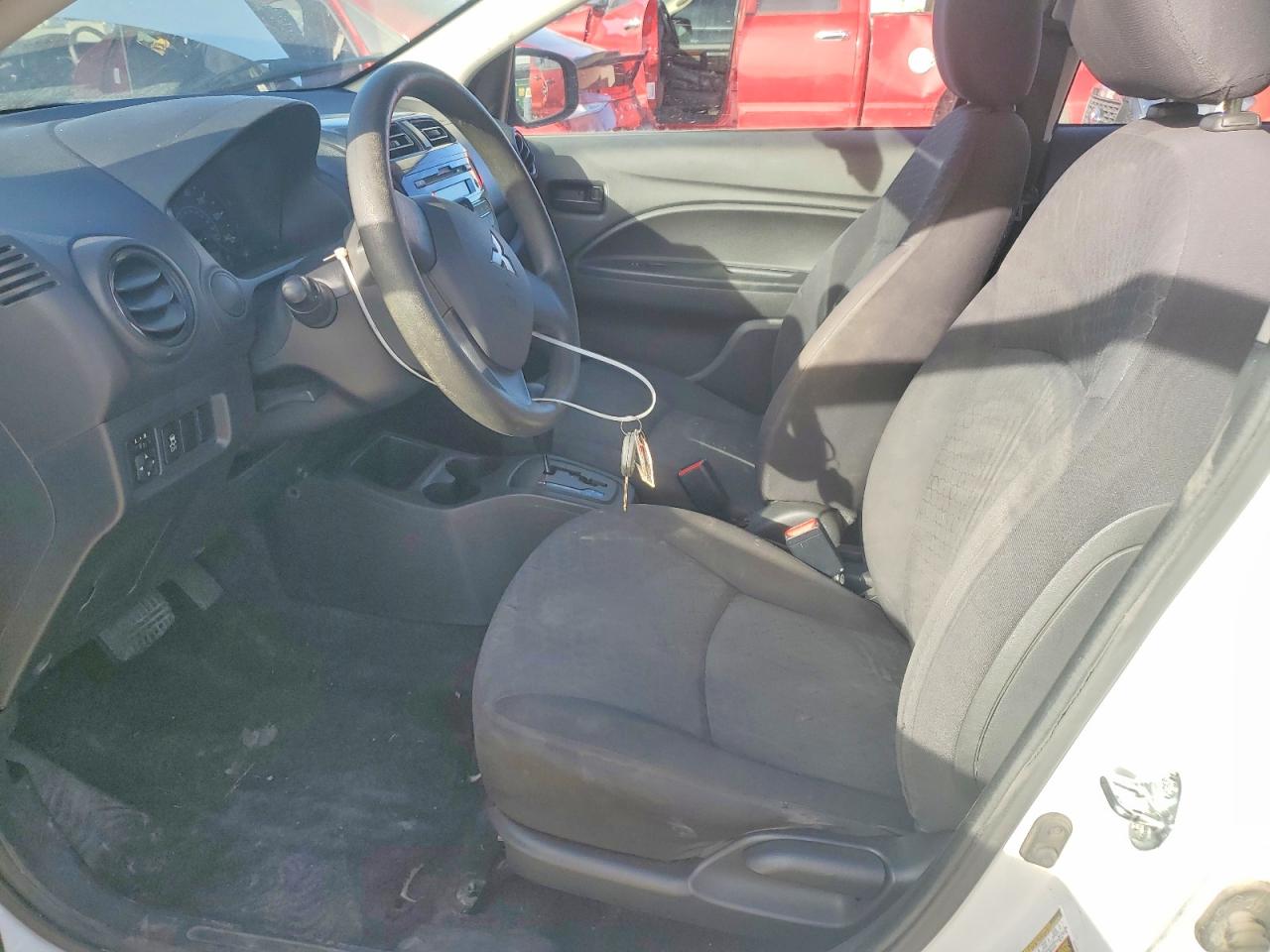 2015 MITSUBISHI MIRAGE DE photo 7